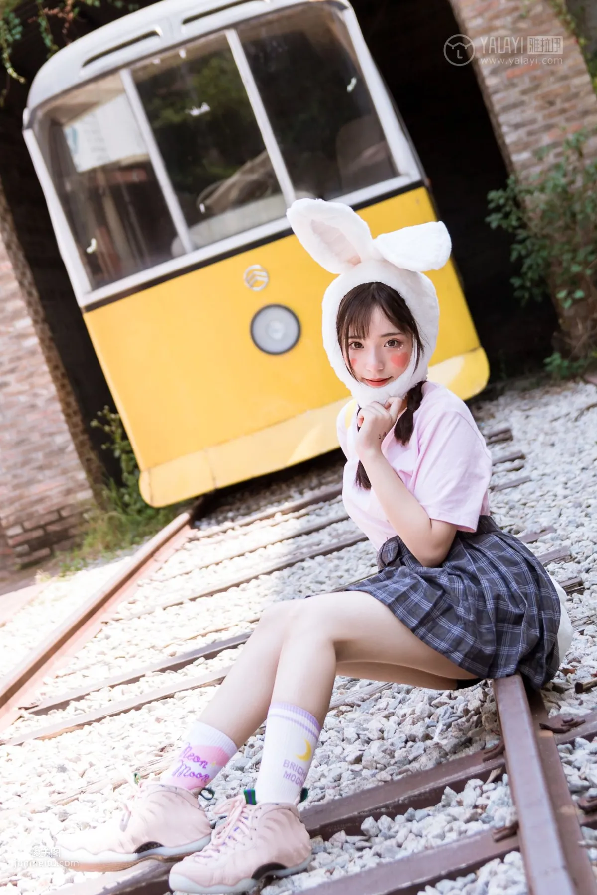 [YALAYI雅拉伊] 2019.04.20 No.251 小兔子乖乖 阿橙 16