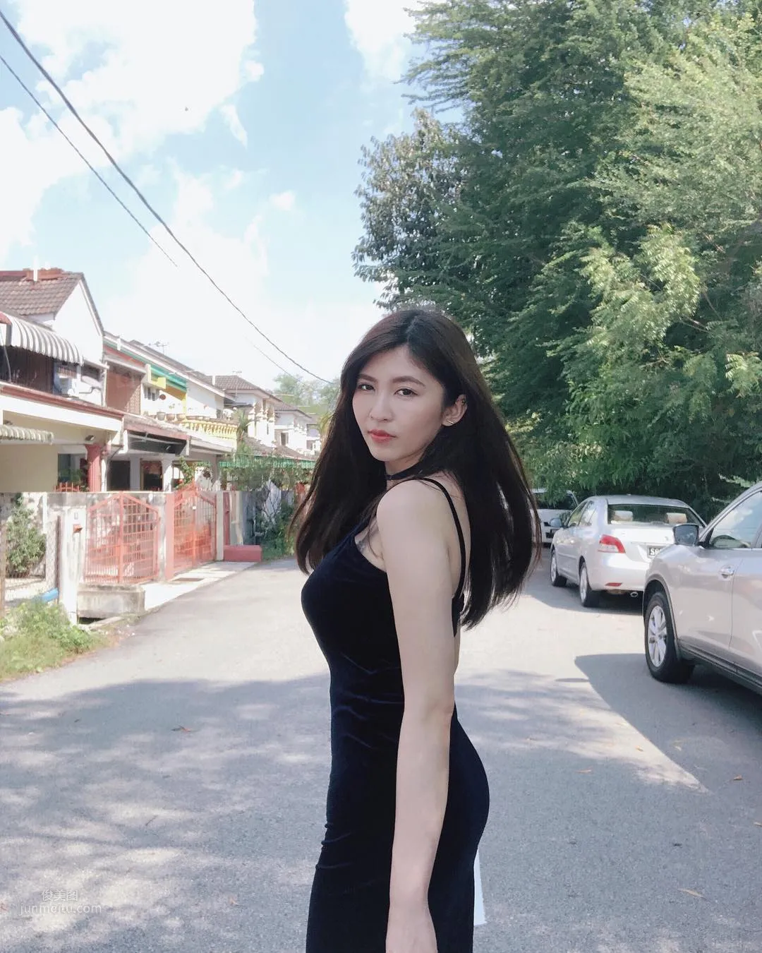 大馬正妹李藹蔚泳裝照，爆好身材震驚網友 2