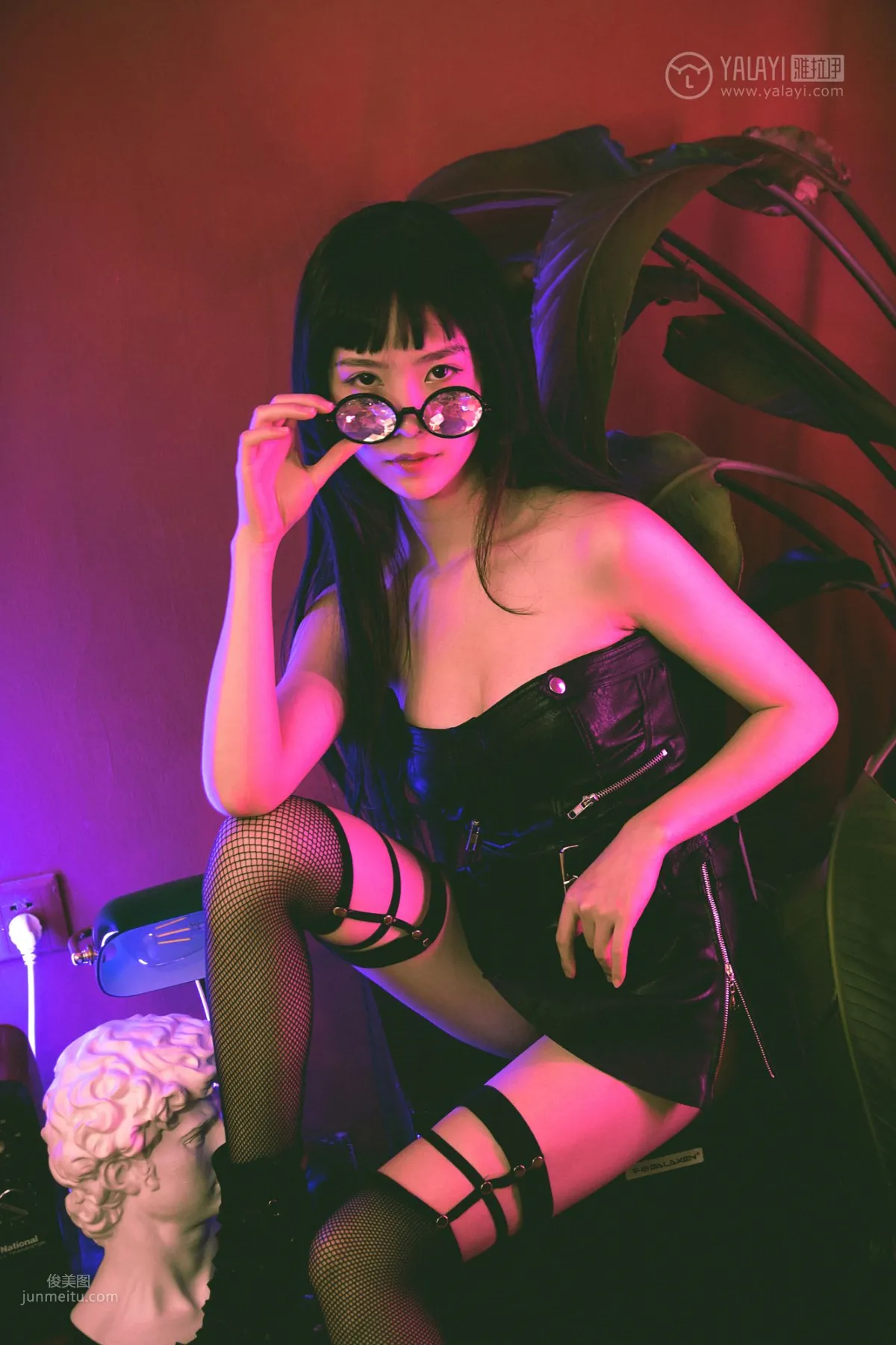 [YALAYI雅拉伊] 2019.05.12 No.275 霓虹 抖抖兒 38