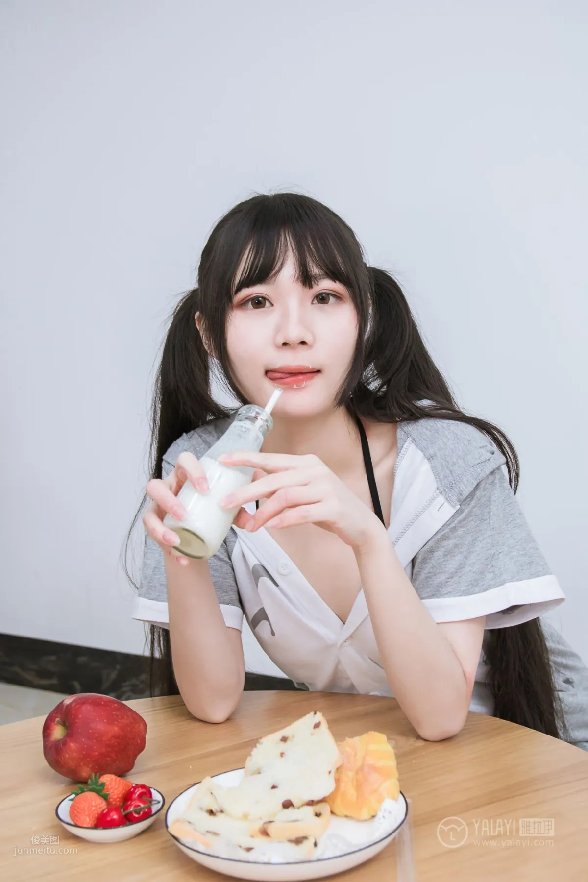 [YALAYI雅拉伊] 2019.03.02 No.201 龍貓睡衣 小琉 24