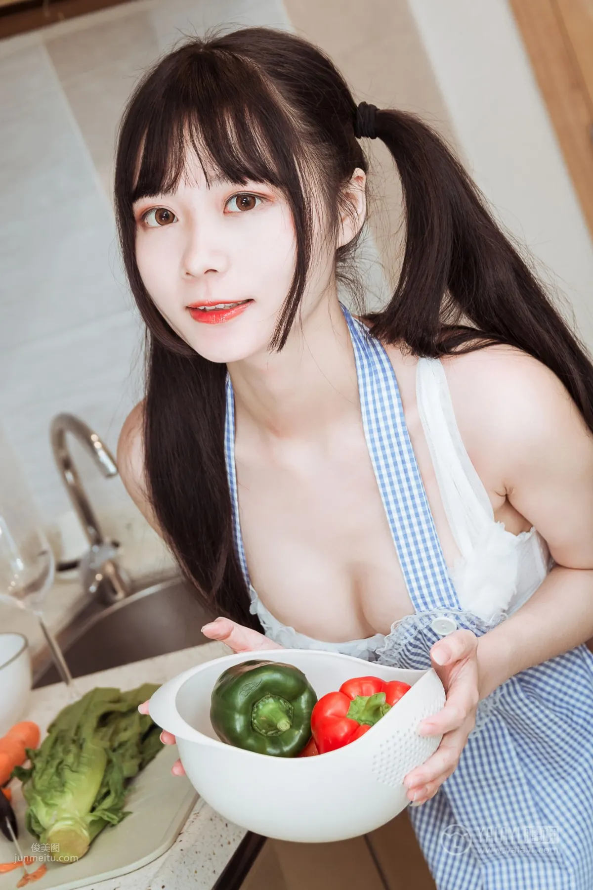[YALAYI雅拉伊] 2019.03.06 No.204 美味廚娘 小琉 23