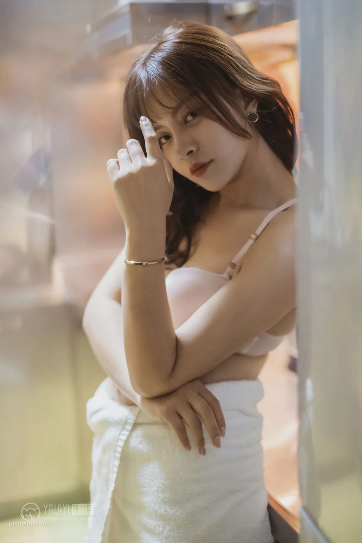 [YALAYI雅拉伊] 2019.06.08 No.301 角落裡 芷琳 21
