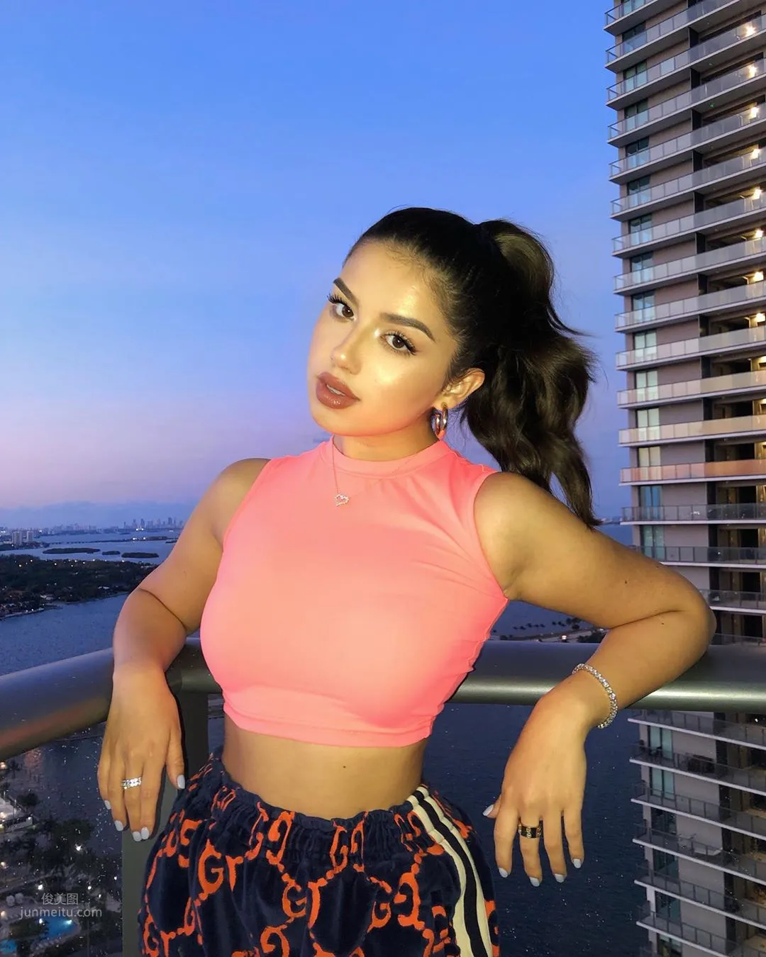 Amanda Diaz- 古巴美女教你如何美妝 22