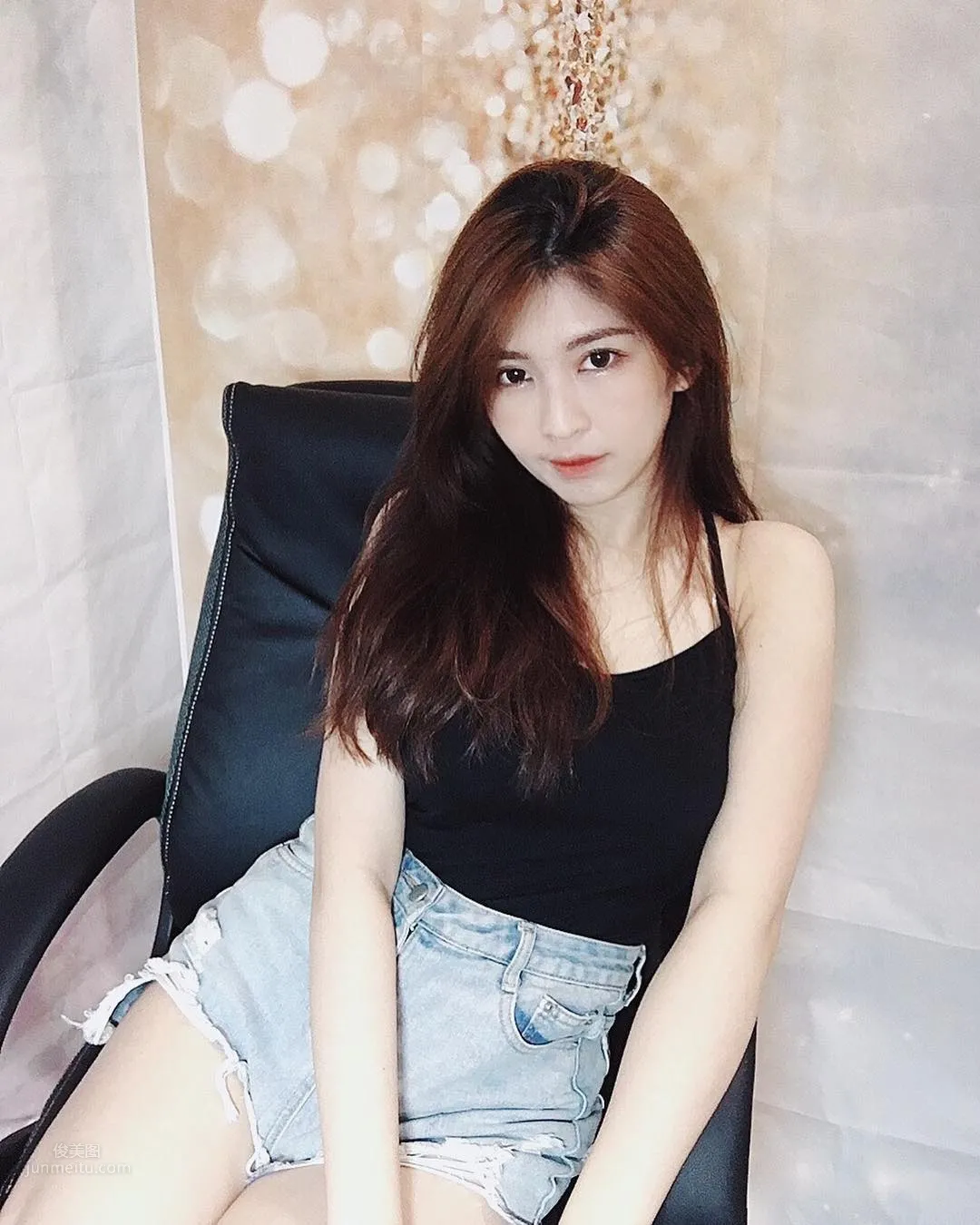 大馬正妹李藹蔚泳裝照，爆好身材震驚網友 11