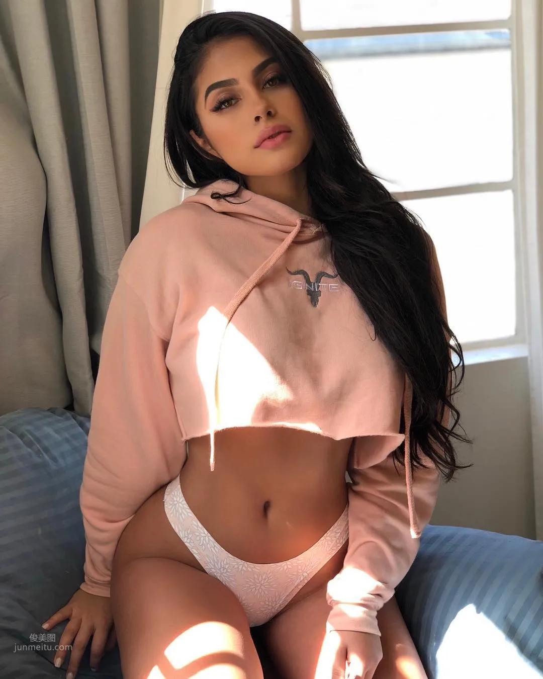來自邁阿密的狂野玫瑰Amanda Trivizas 19