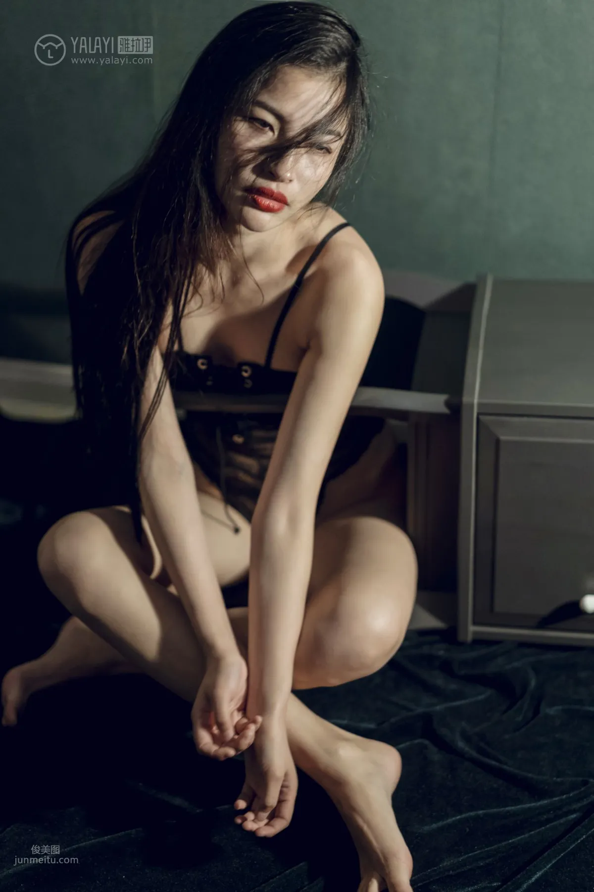 [YALAYI雅拉伊] 2019.06.07 No.302 掙紮中自我救贖 小竹 20