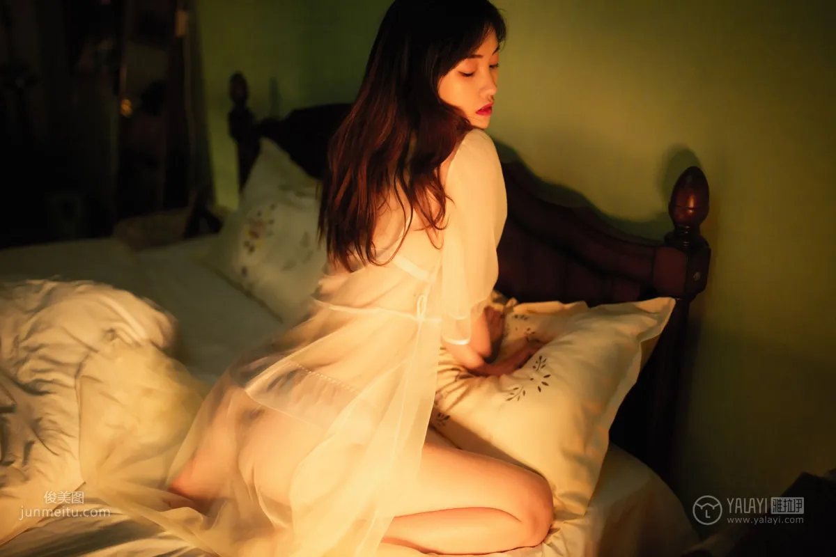 [YALAYI雅拉伊] 2019.04.03 No.233 愛囚 天藍醬 35