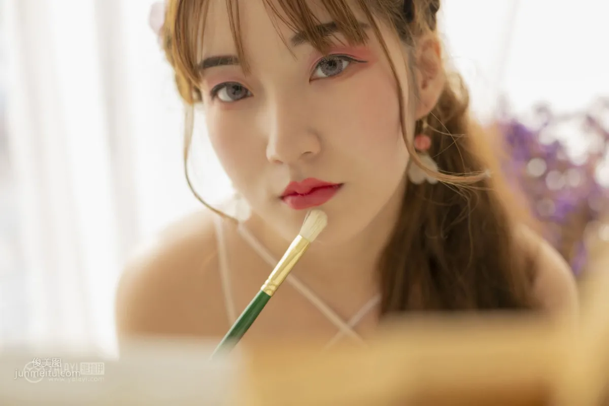 [YALAYI雅拉伊] 2019.04.29 No.261 自畫像 顧盼兮 38