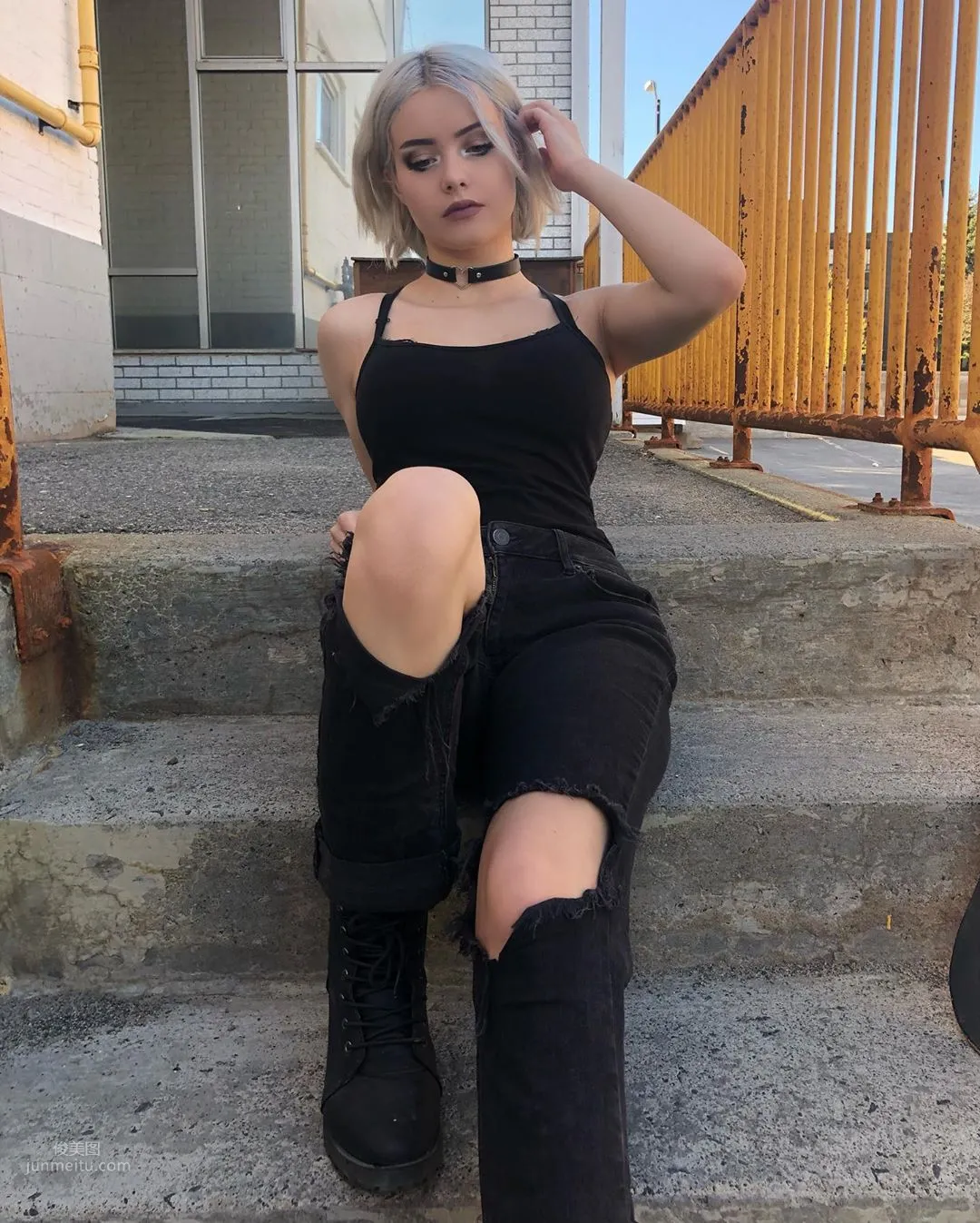 Lauren Burch- 加拿大孿生姐妹花 9