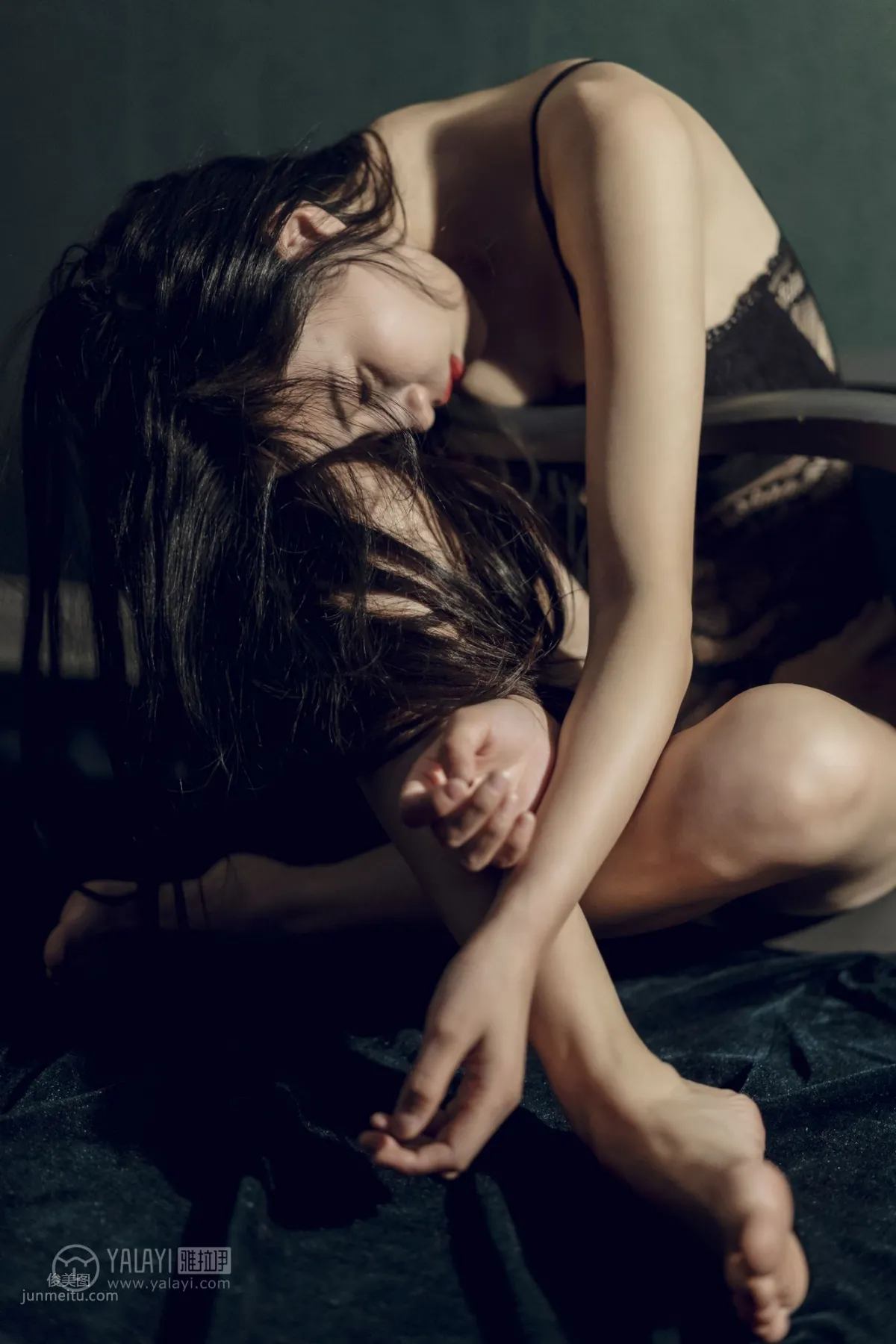 [YALAYI雅拉伊] 2019.06.07 No.302 掙紮中自我救贖 小竹 22