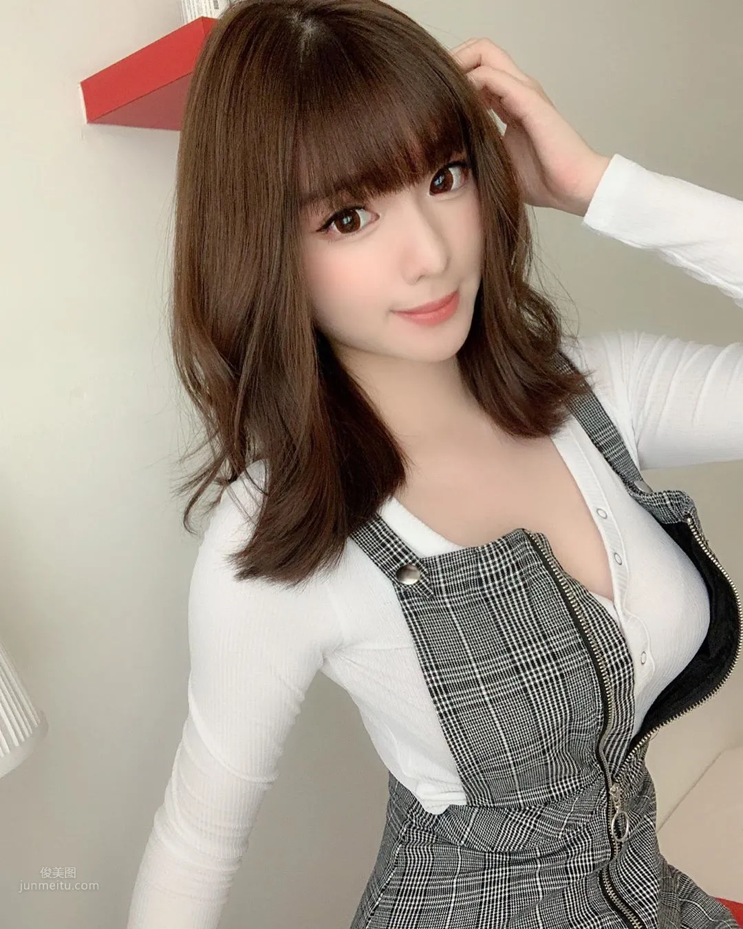 言情小说般梦幻！大马童颜妹「Amy香儿」傲人上围藏不住_27