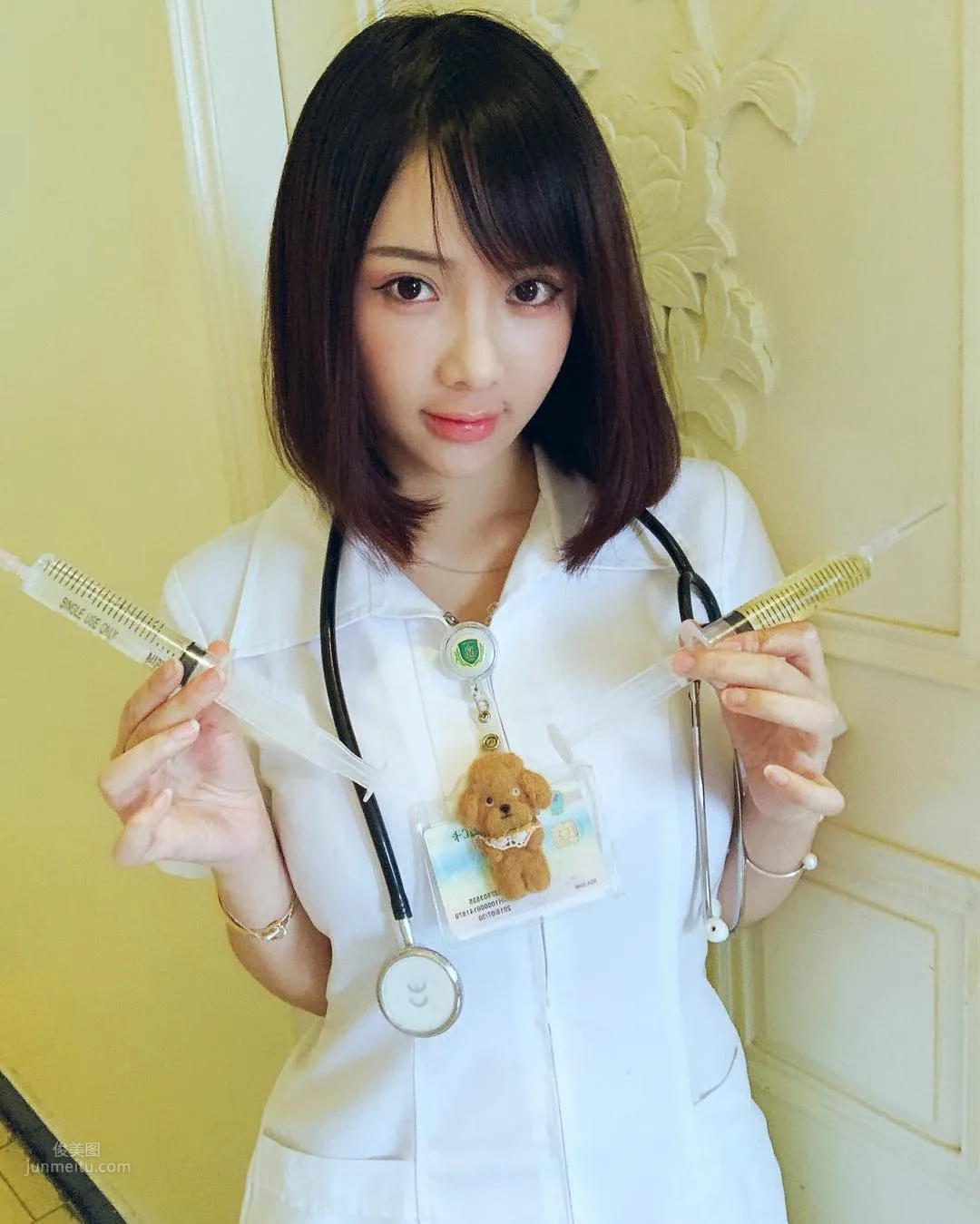 护理师晒比基尼！网友盛赞「欧派版佐佐木希」_4