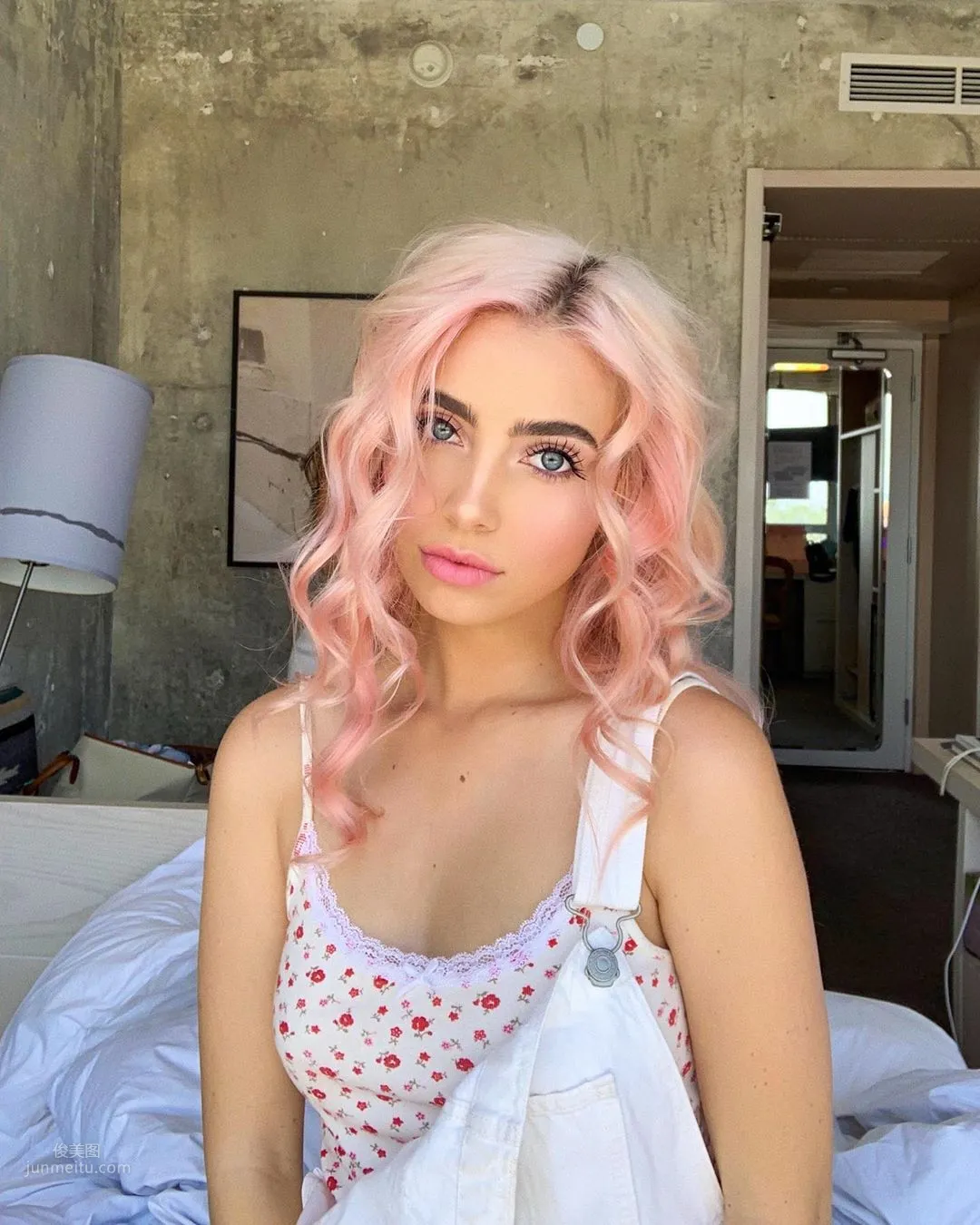 Lexi Hensler- 顔值與美貌并存 23