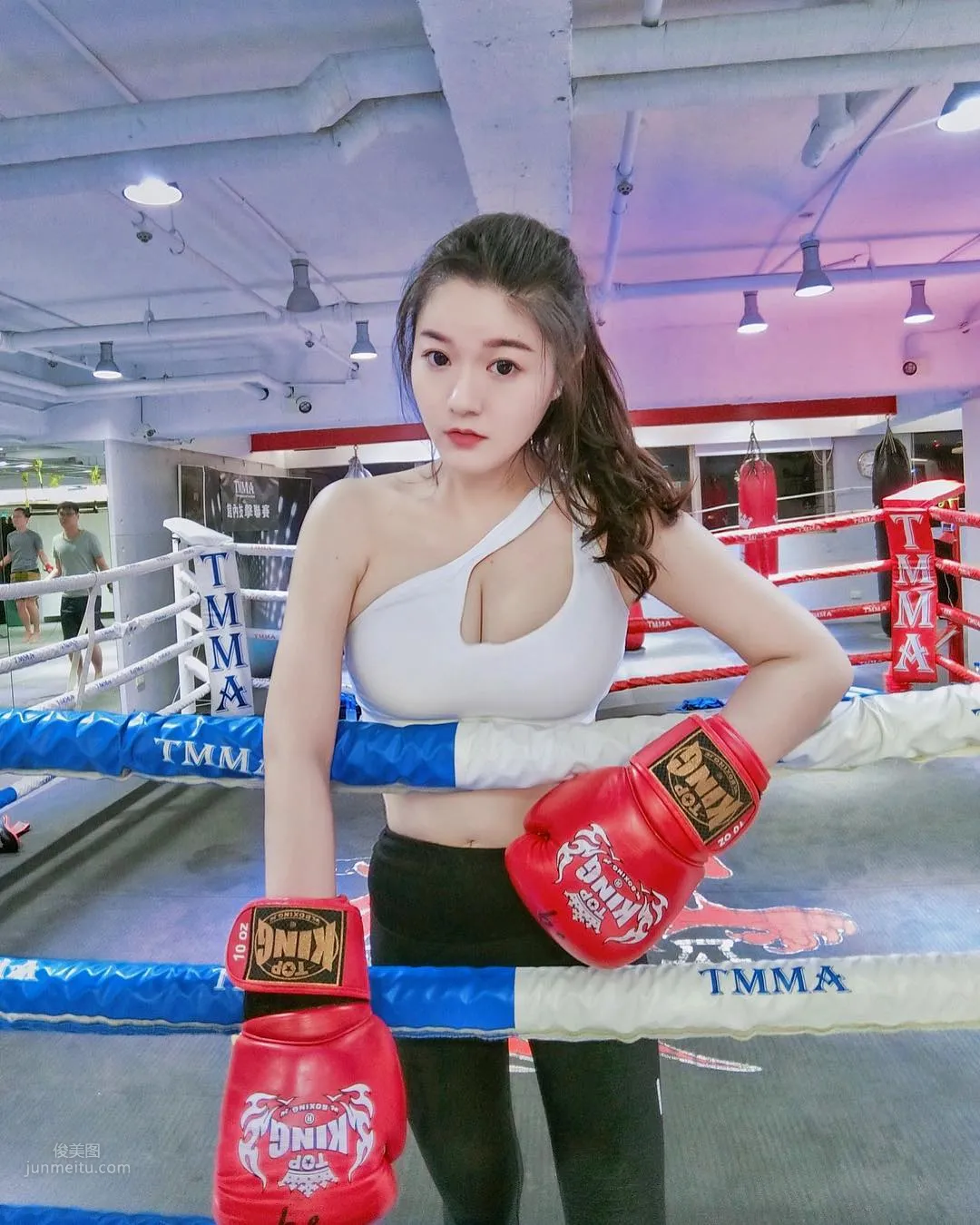 外型甜美可愛的Judy邱比特 12