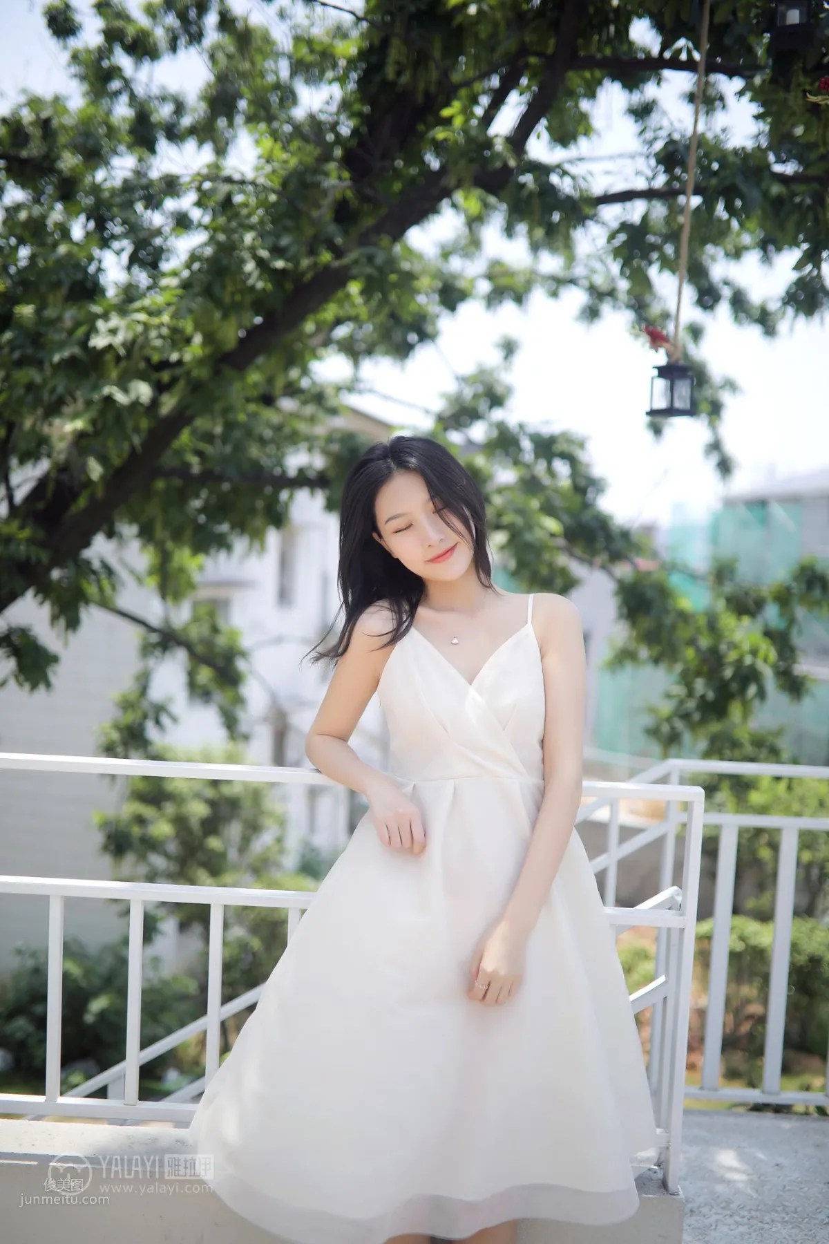 [YALAYI雅拉伊] 2019.06.16 Vol.310 听风 白璐_2