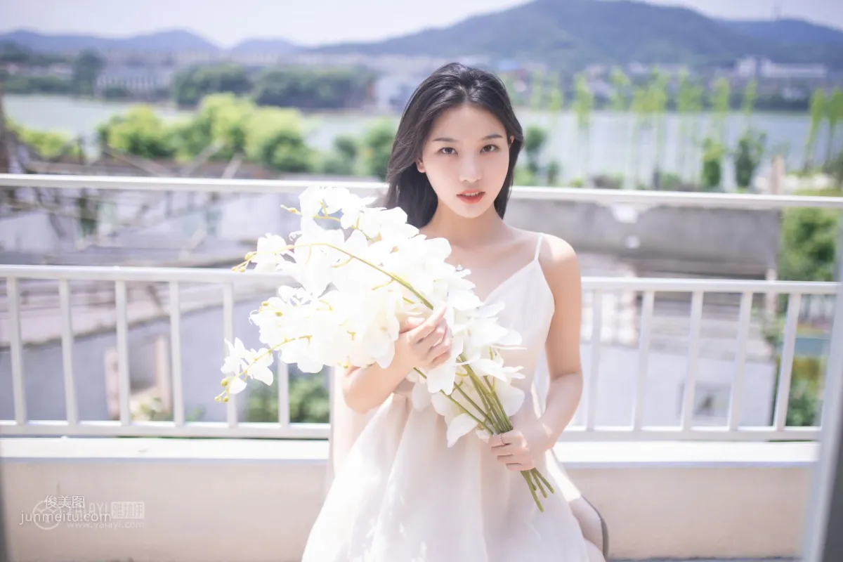 [YALAYI雅拉伊] 2019.06.16 Vol.310 聽風 白璐 26