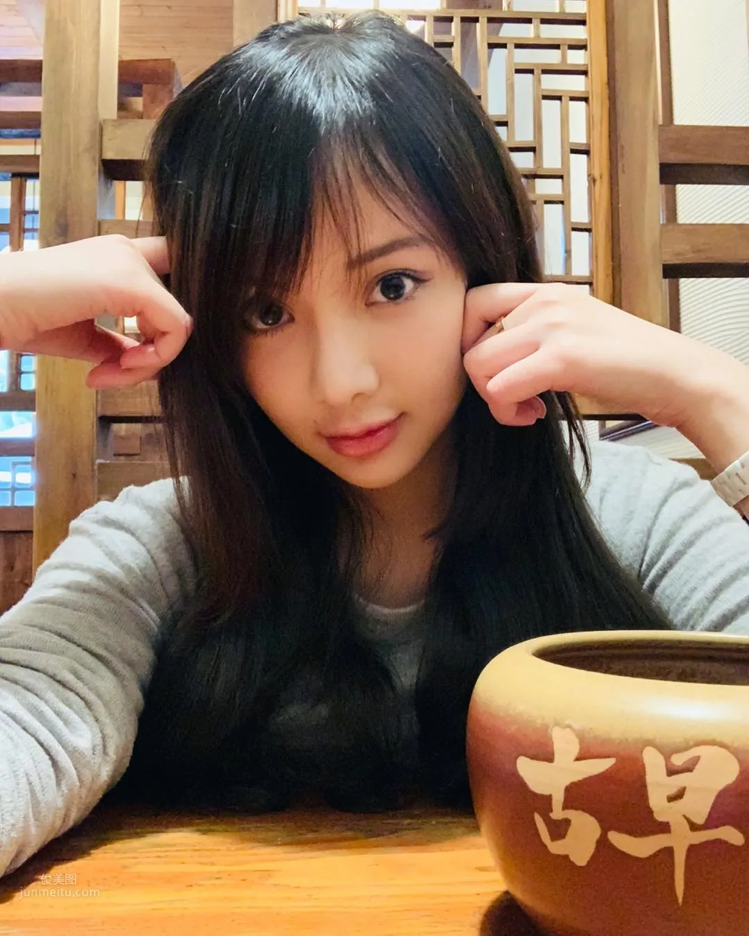 护理师晒比基尼！网友盛赞「欧派版佐佐木希」_3