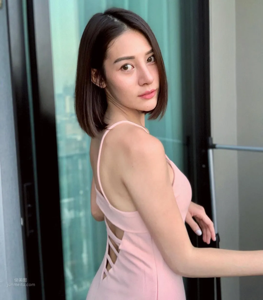 泰国正妹MONATCHA，甜美好身材狂吸50万粉丝_9