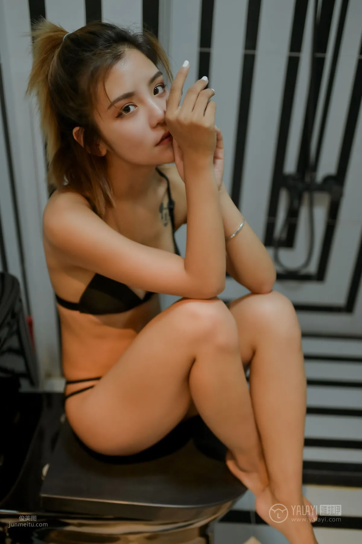 [YALAYI雅拉伊] 2019.07.27 No.351 黑夜女神 米奇 33