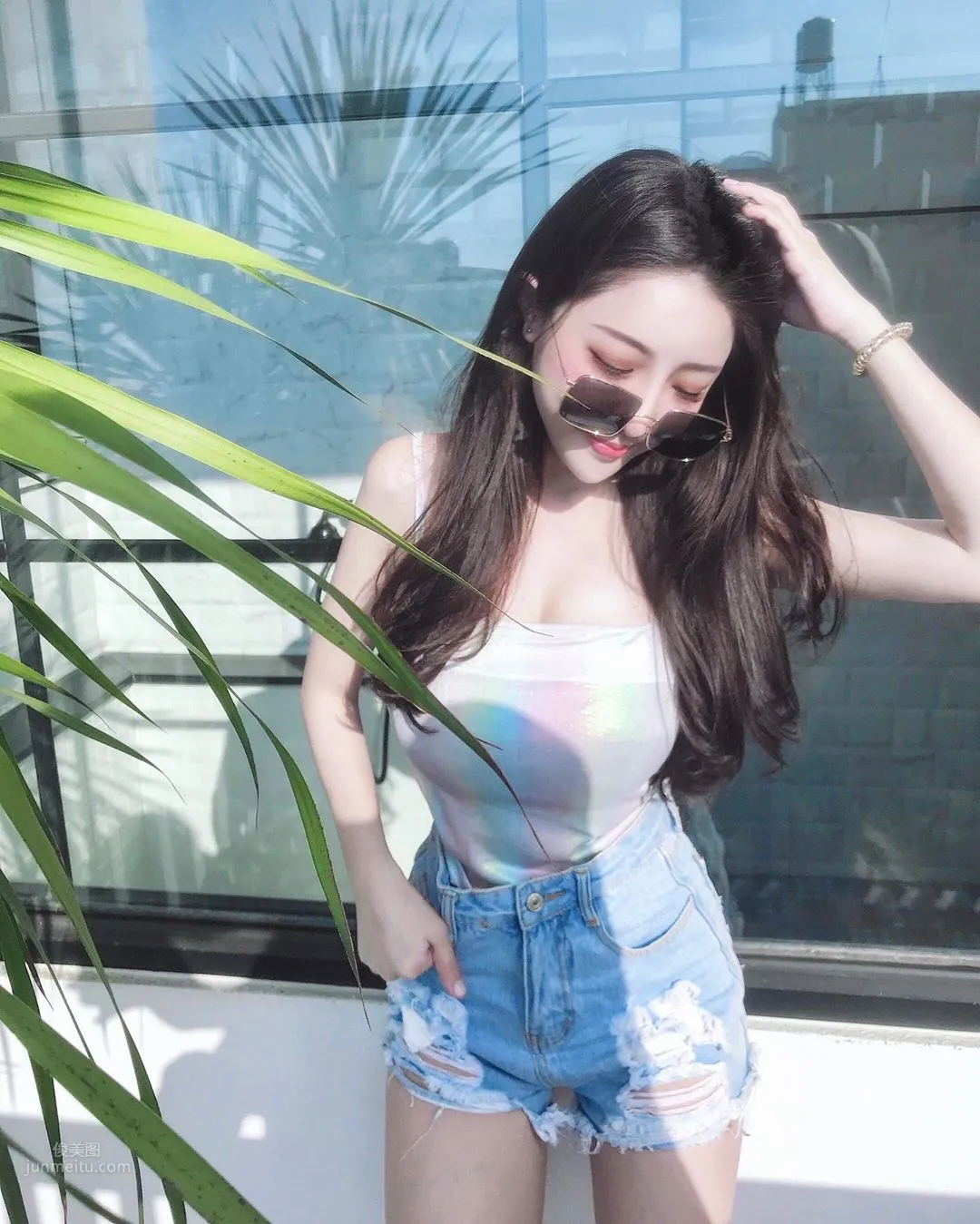 台湾正妹张瑜庭 沙滩比基尼度假_25