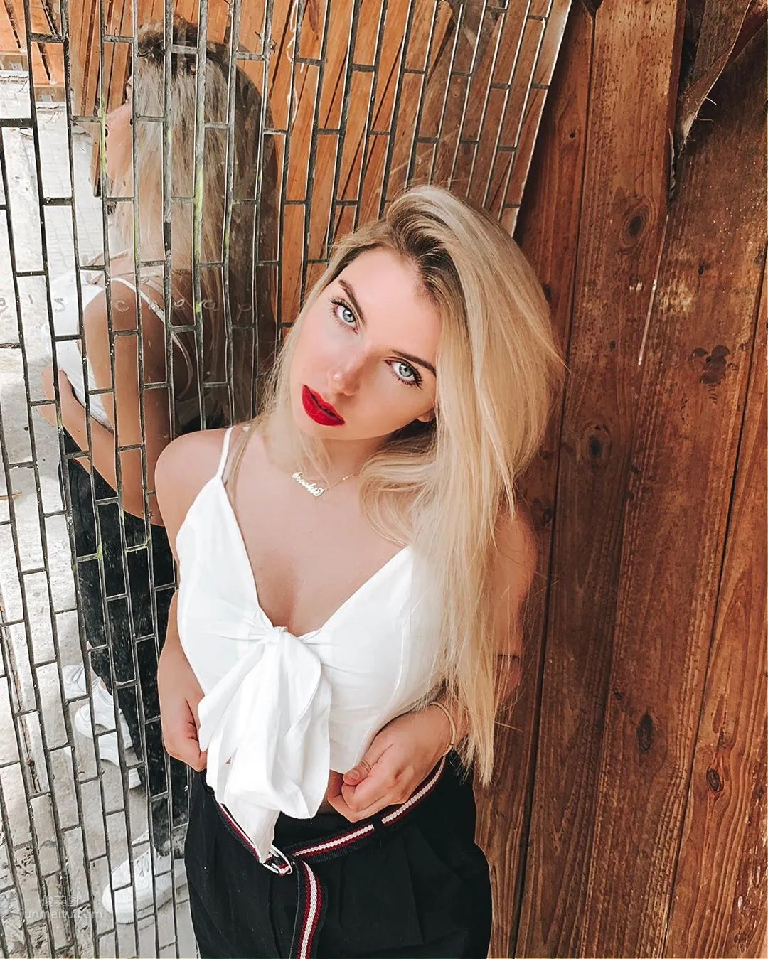 Brooke Barry- 美國抖音網紅女神 18