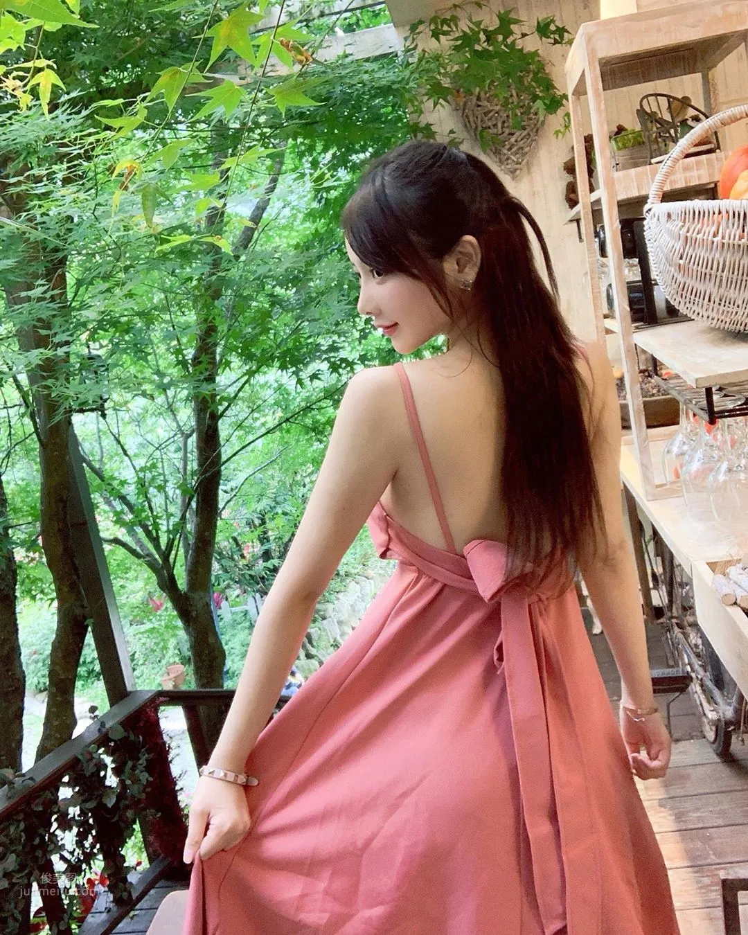 护理师晒比基尼！网友盛赞「欧派版佐佐木希」_5