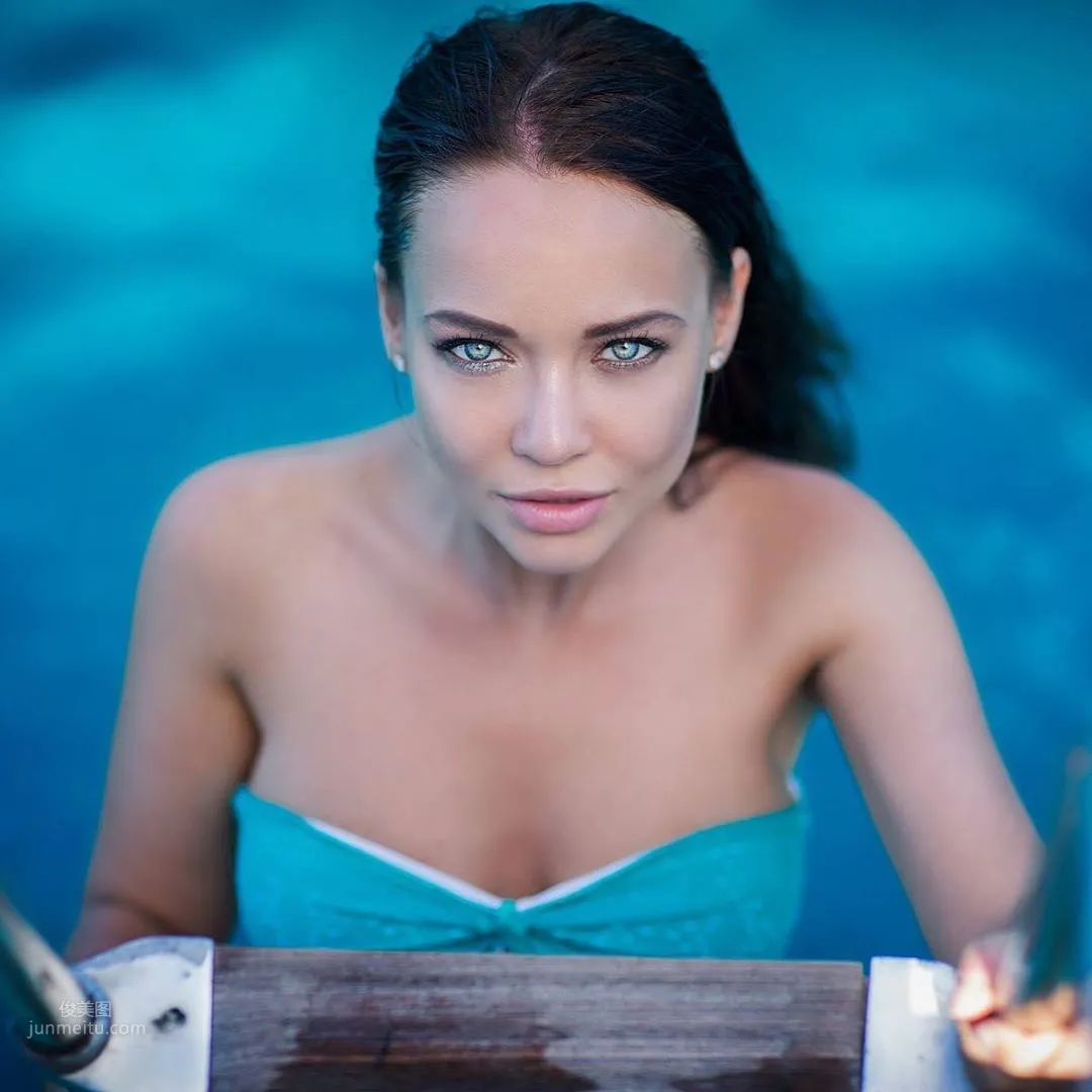 Angelina Petrova- 新貨到！網拍老闆娘「親自下場」 34
