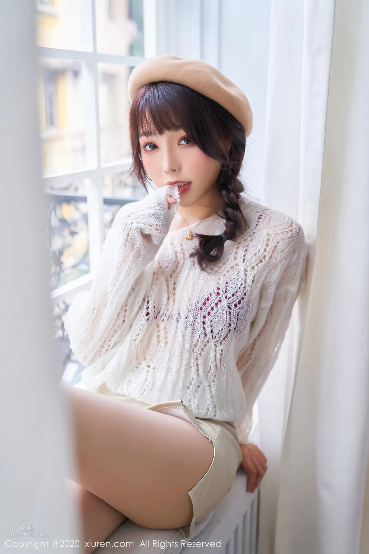[XiuRen] 2020.12.04 No.2859 芝芝Booty 9