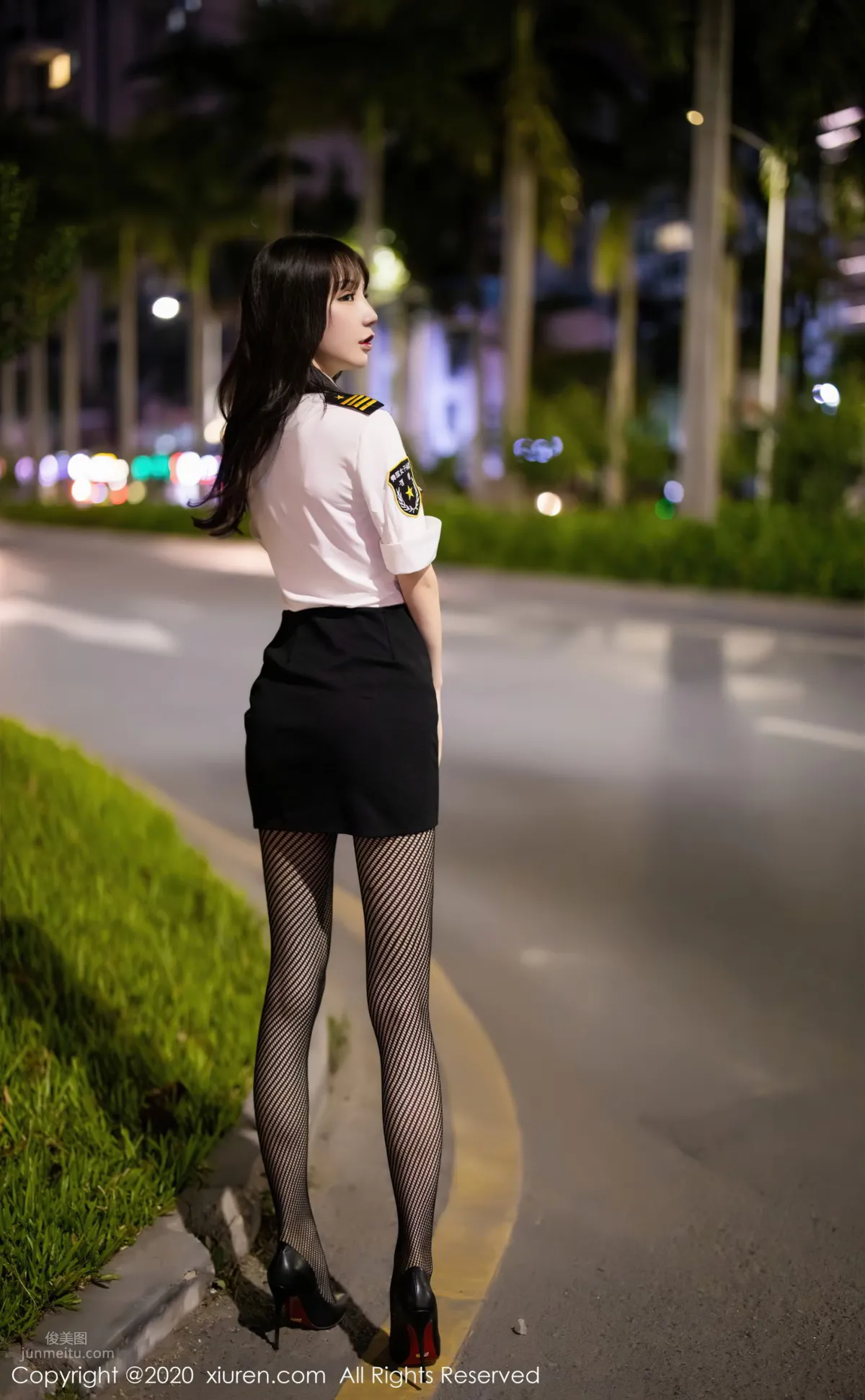[XiuRen] 2020.11.24 No.2820 周于希Sandy 1