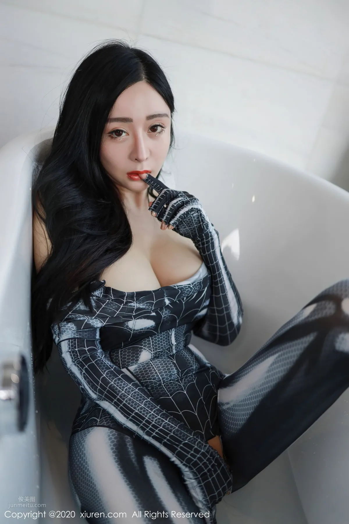 [XiuRen] 2020.12.29 No.2951 允薾_43