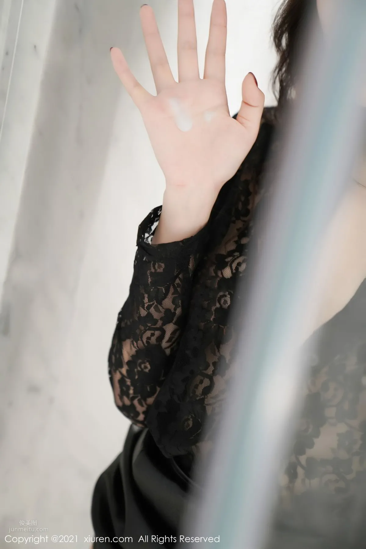 [XiuRen] 2021.01.15 No.3011 芝芝Booty 66