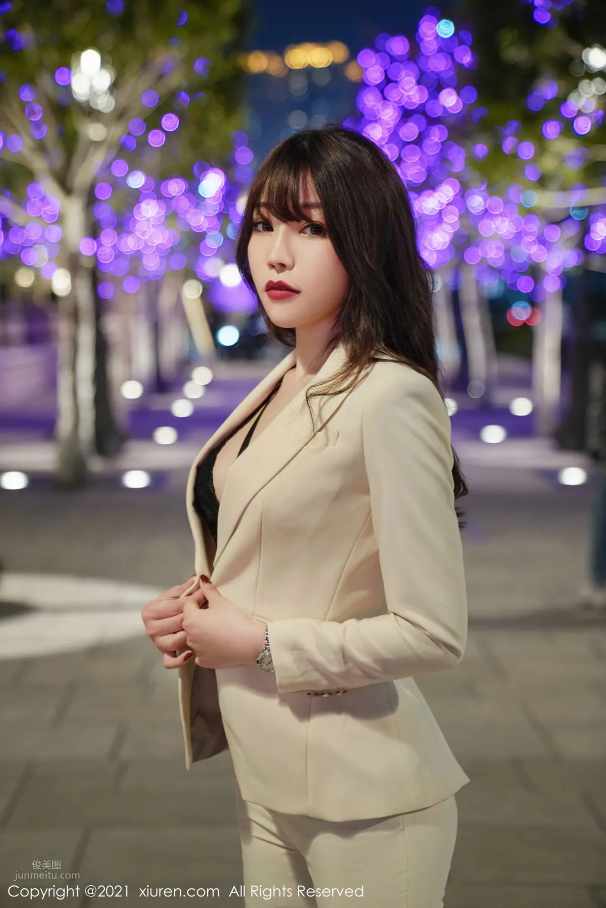 [XiuRen] 2021.03.12 No.3195 芝芝Booty 19