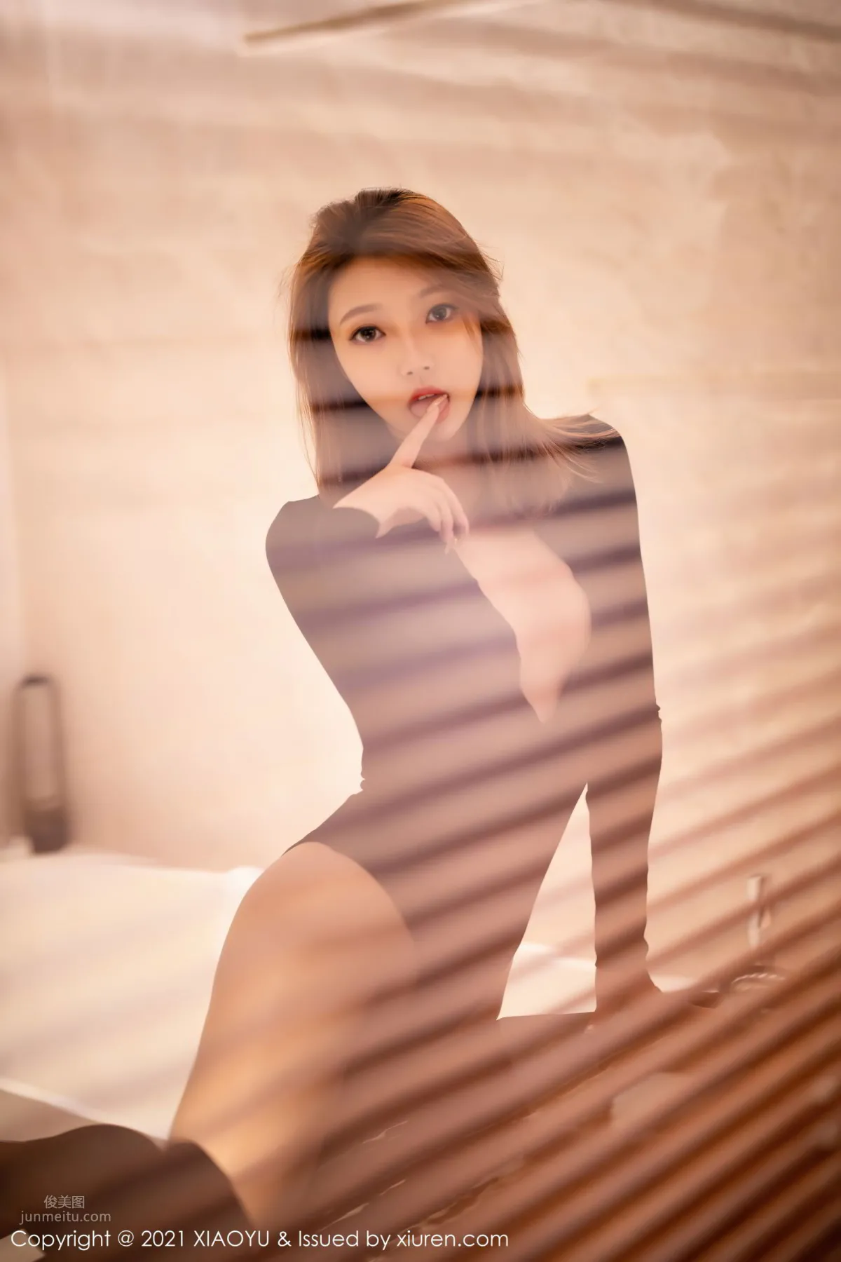 [XIAOYU] 2021.03.08 No.483 冯木木LRIS_35