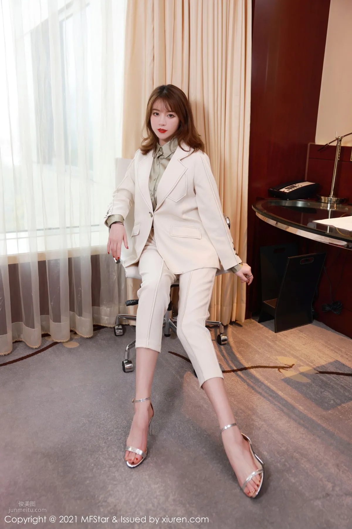 [MFStar] 2021.04.23 VOL.485 yoo优优_0