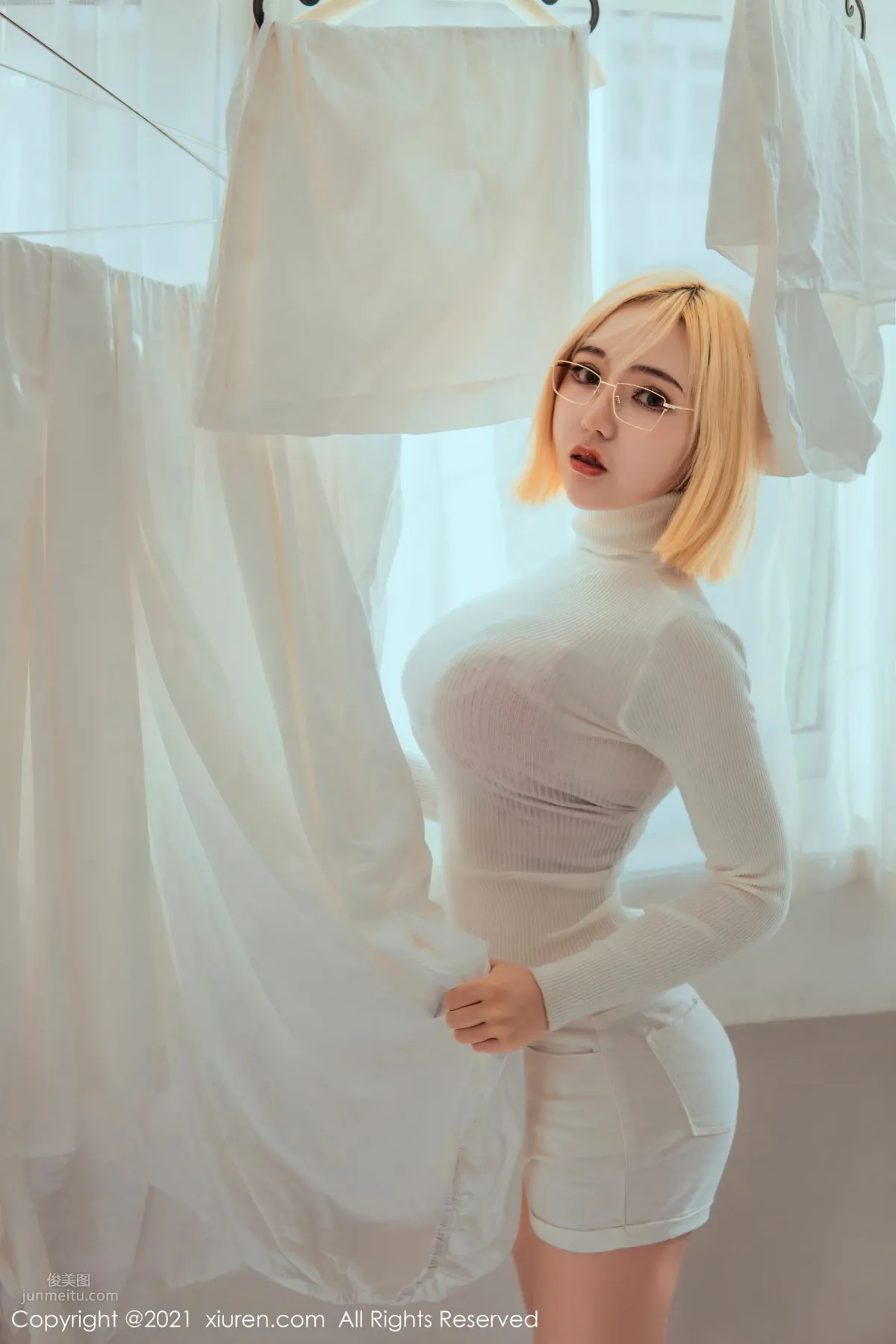 [XiuRen] 2021.04.22 VOL.3329 文靜兒 47