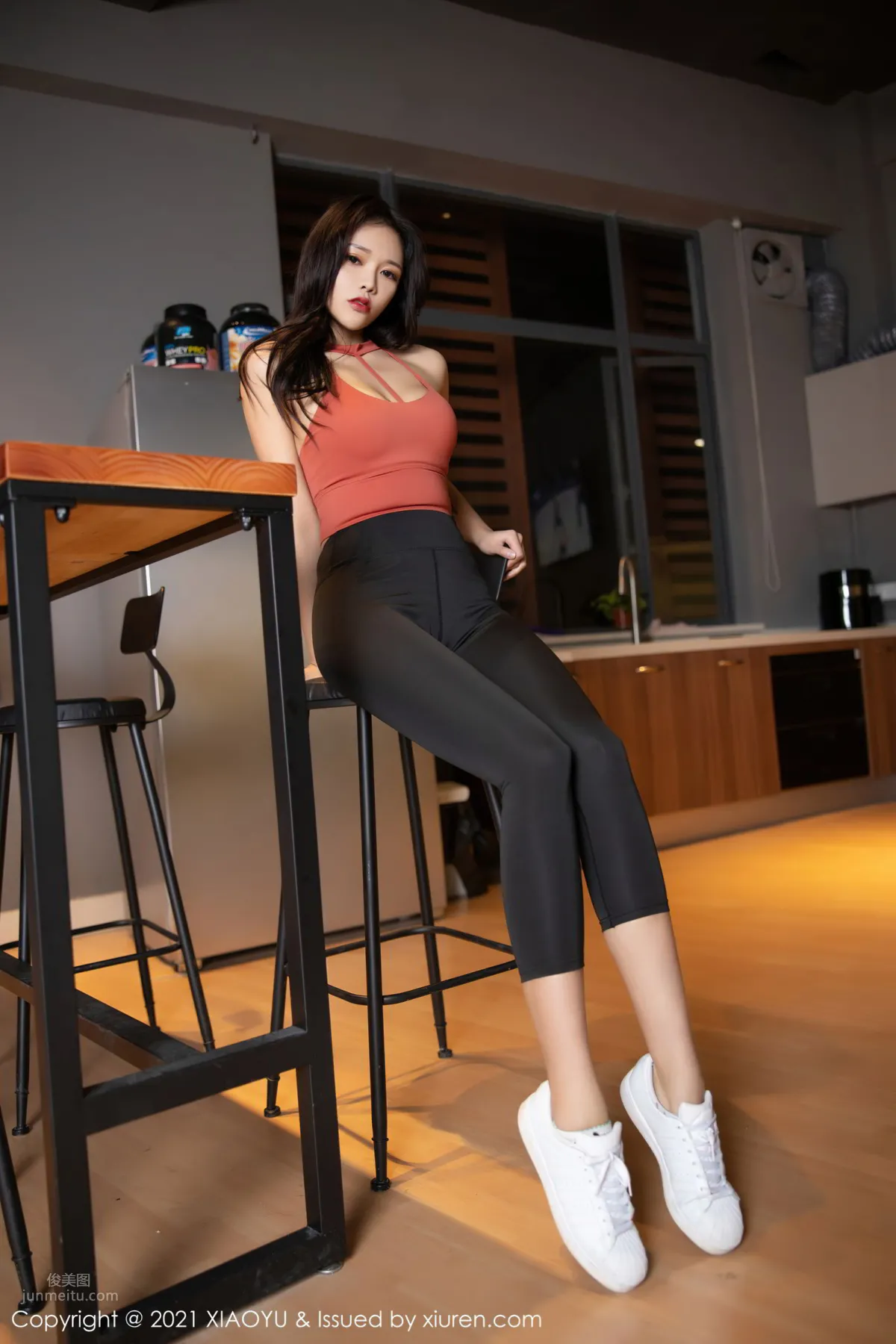 冷豔美人娜比 健身實地場景 60