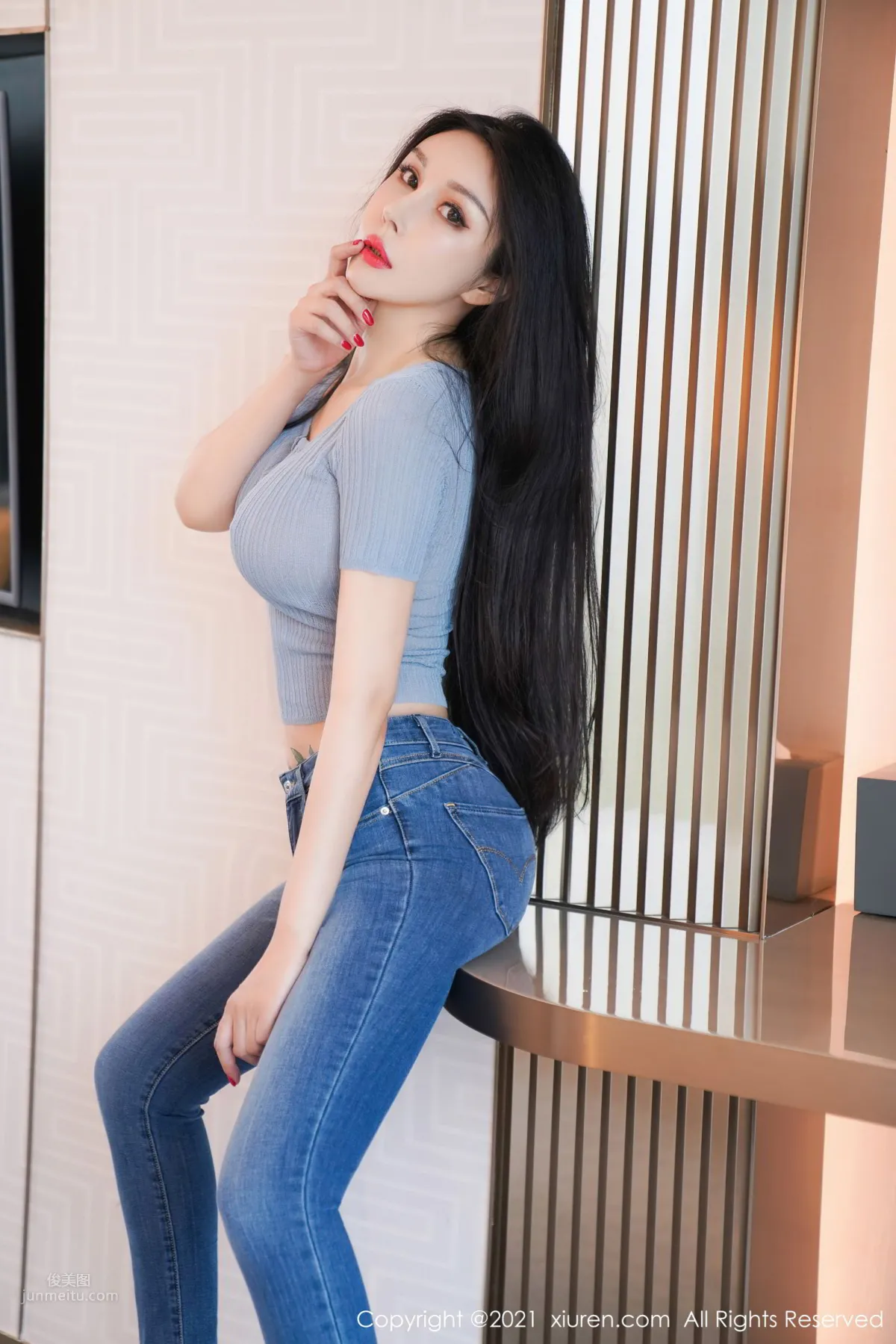 惹火美人田冰冰 輕透服飾與牛仔褲 18