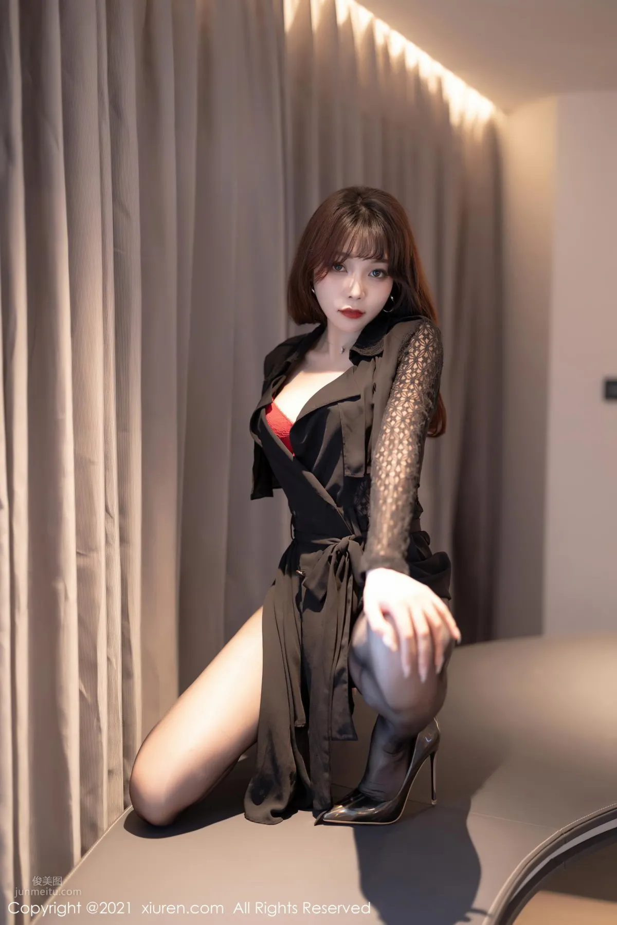 時尚女神芝芝Booty 魅惑多姿的服飾 22