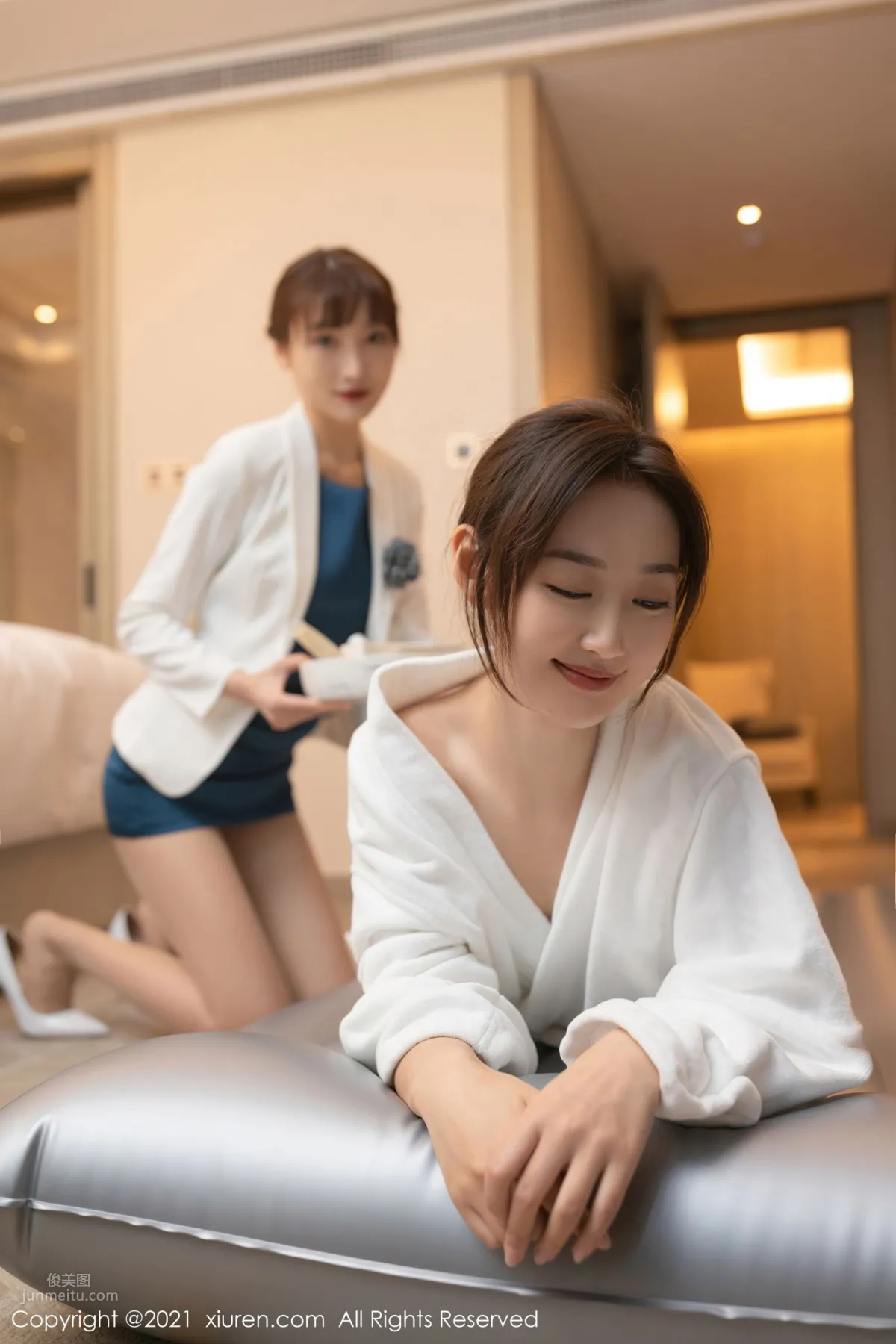[XiuRen] 2021.06.09 VOL.3527 唐安琪&amp;陸萱萱 16
