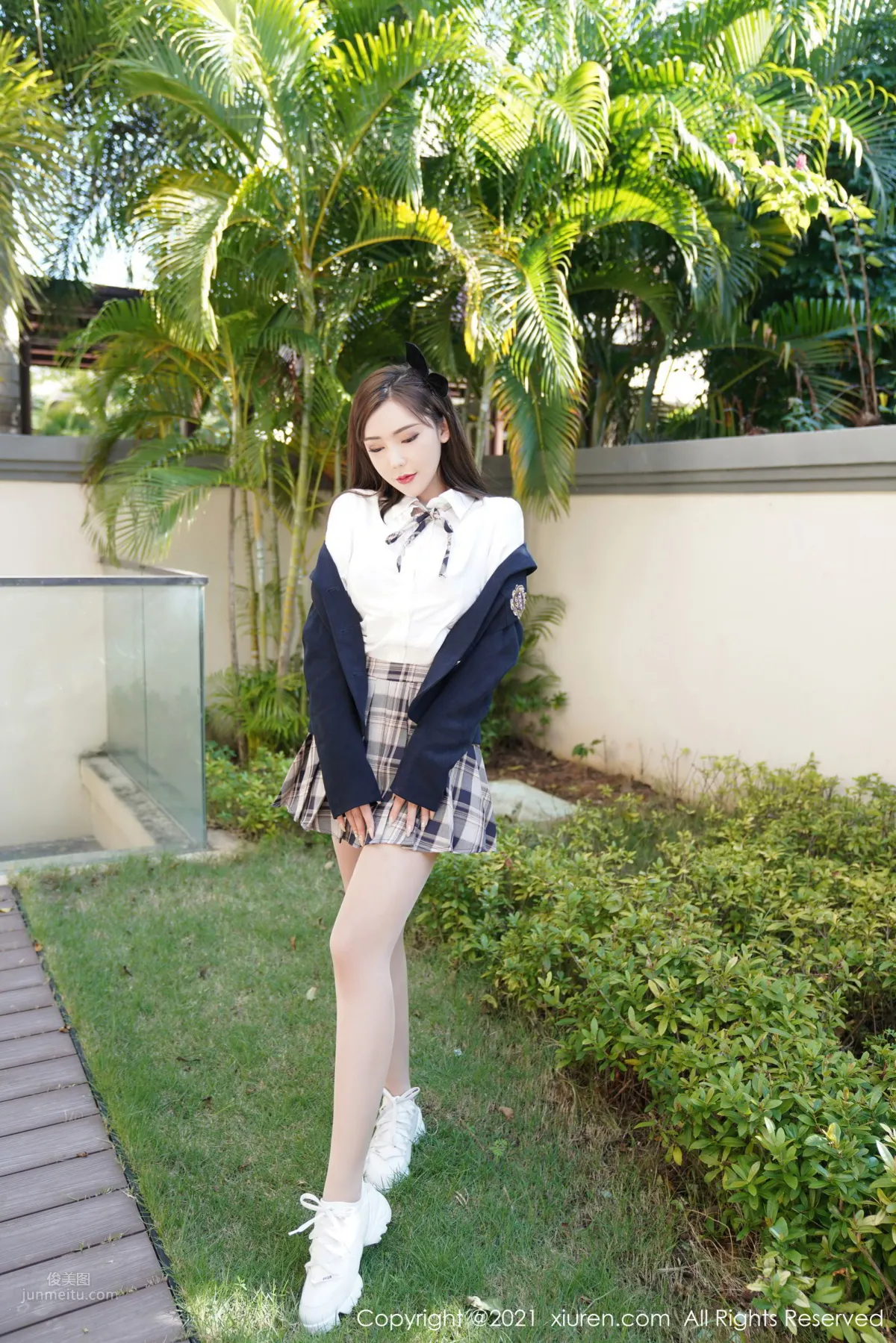 [XiuRen] 2021.06.09 VOL.3523 萌漢藥baby 12