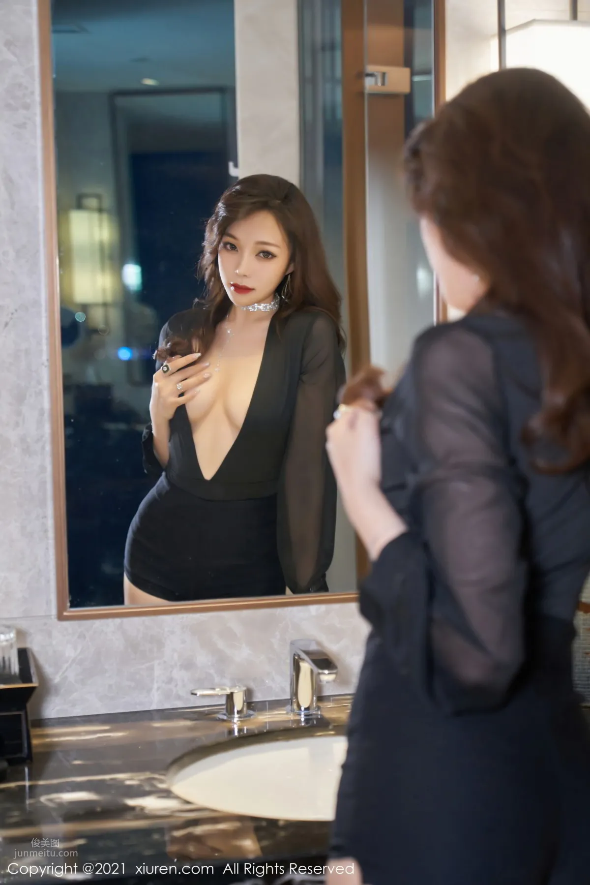 [XiuRen] 2021.06.09 VOL.3524 芝芝Booty 17