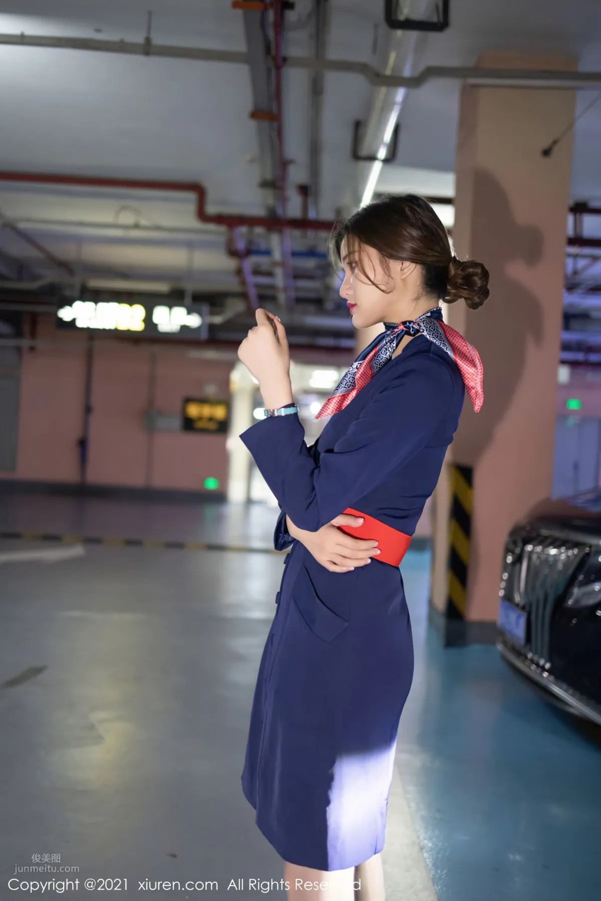 職業空姐文芮jeninfer 曼妙婀娜的苗條身段
