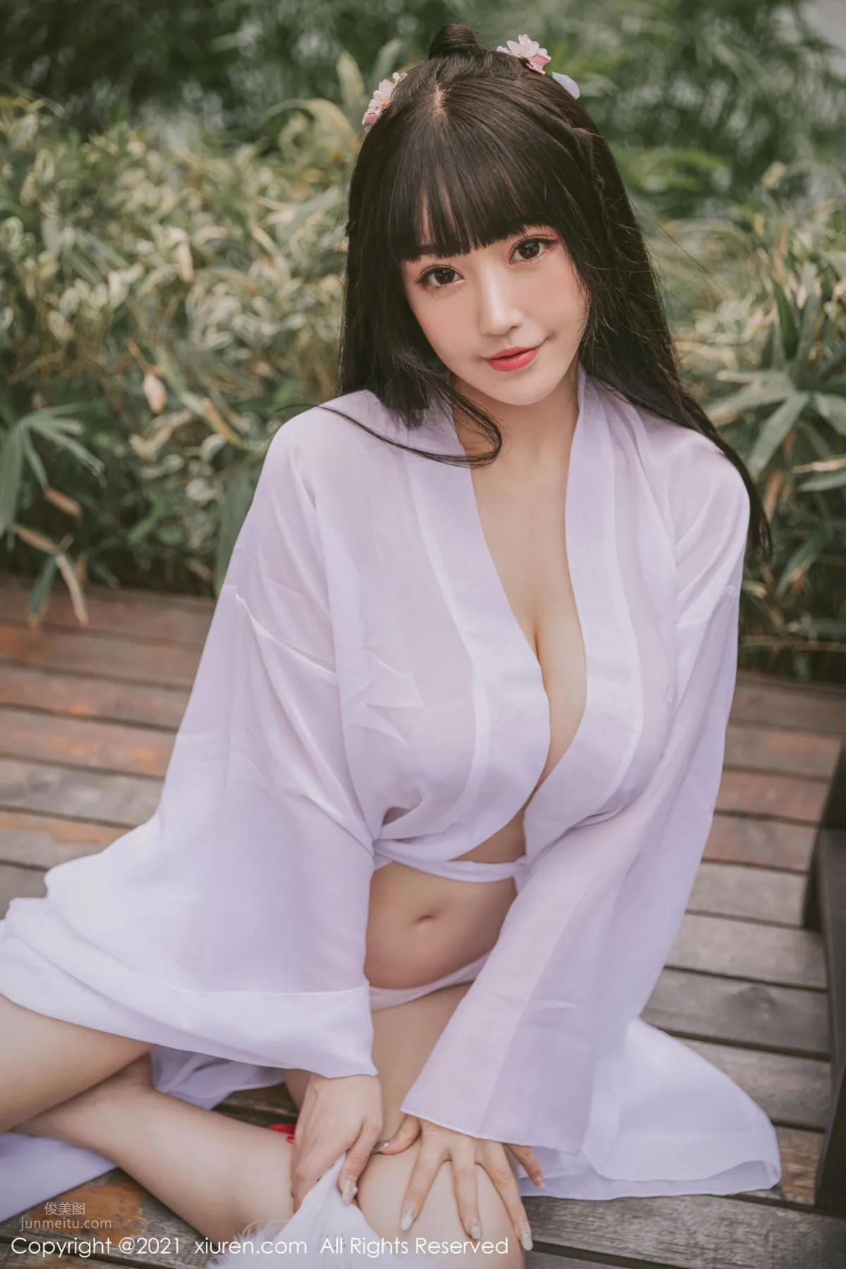 潔白迷人朱可兒 薄紗古風外拍系列 33
