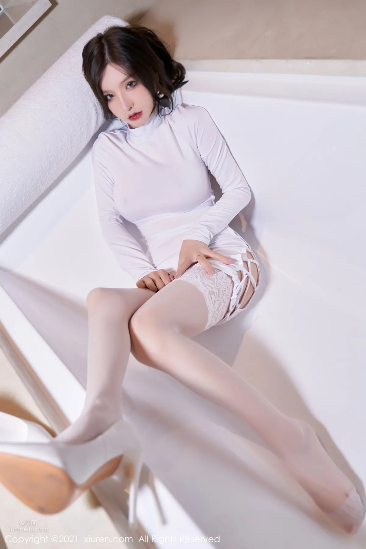 家居女神周于希 浴室中淋漓綻放 37