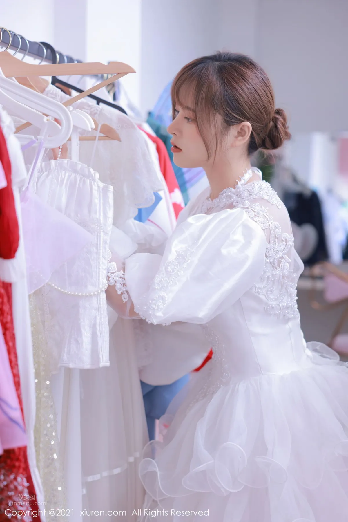 歐派模特奈沐子 唯美動人白色婚紗 6