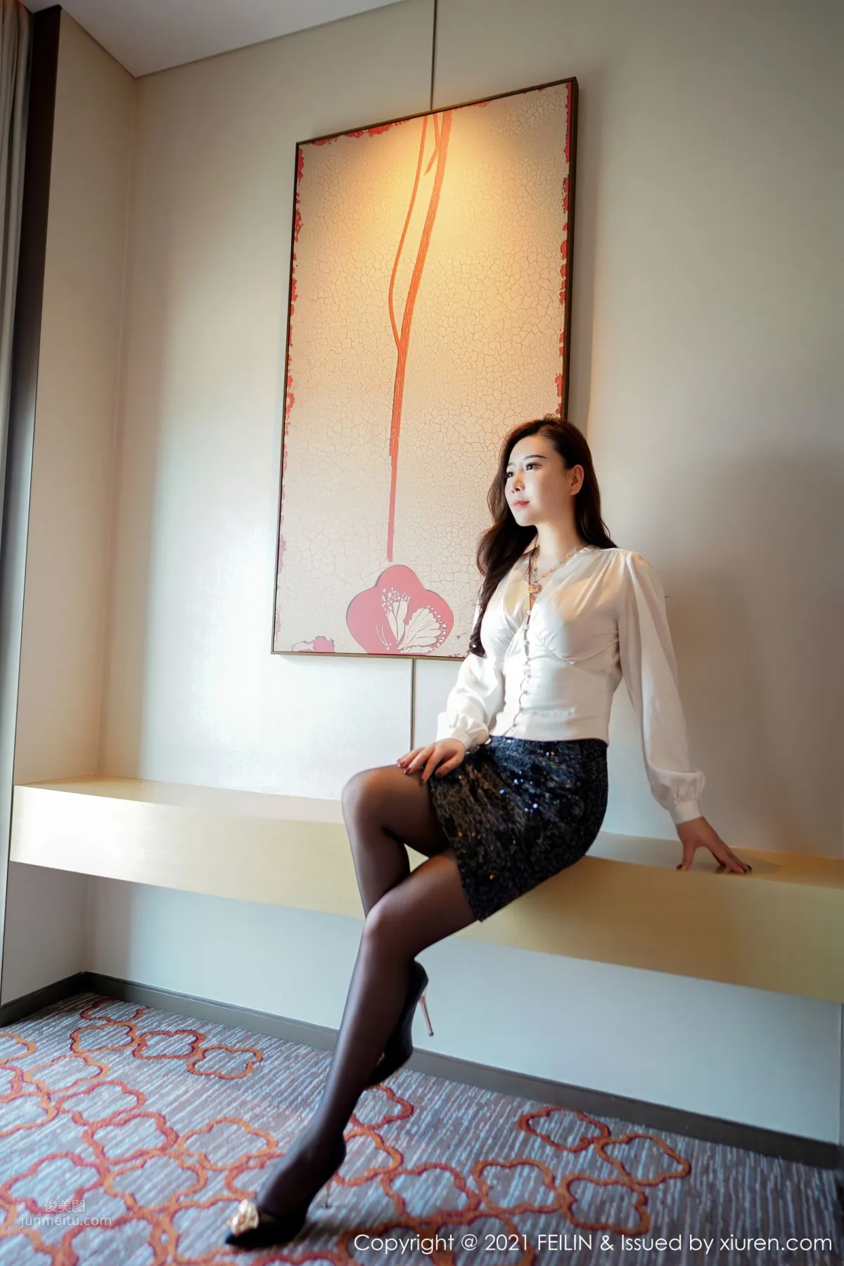 輕熟美女王婉悠 經典都市OL服飾 6