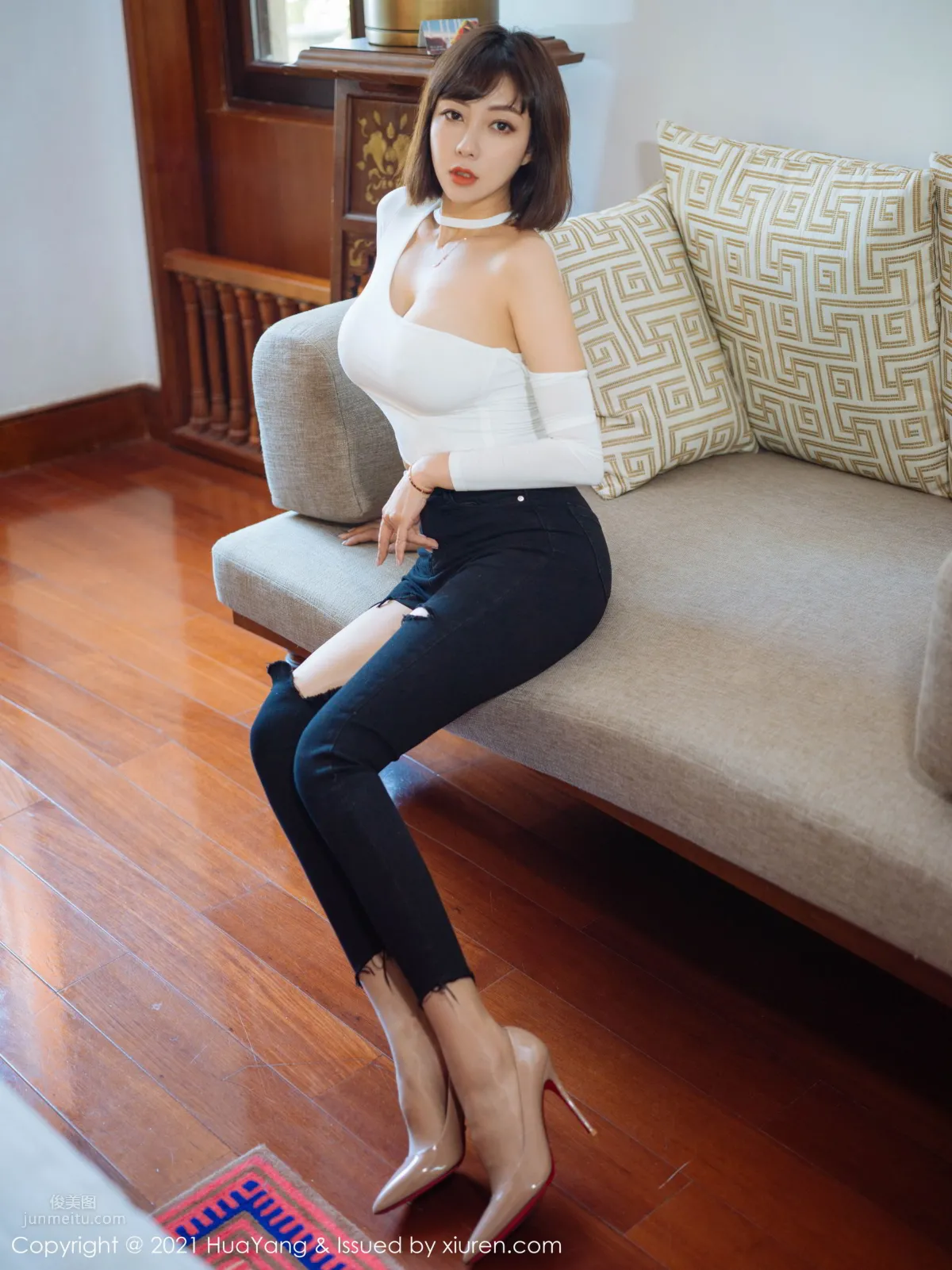禦姐美女果兒Victoria 獨特的破洞牛仔褲 9