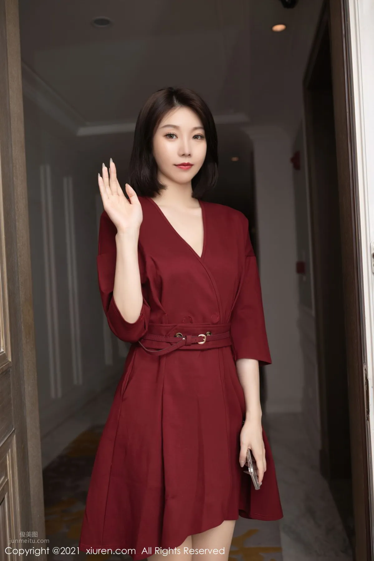 紅衣女神安然Maleah 人妻氣息渾然天成 17