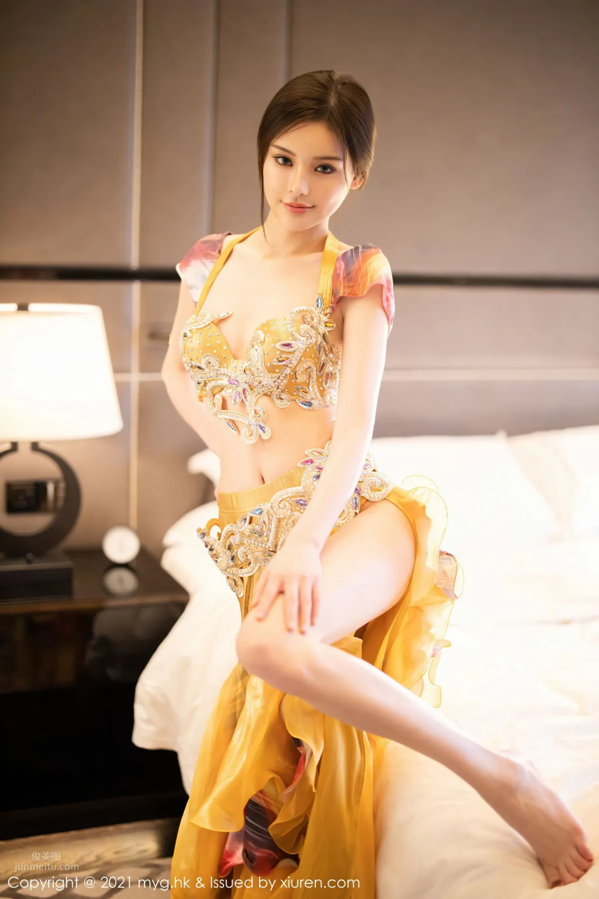 宅男女神小夕juju 泰式服飾美輪美奂 9