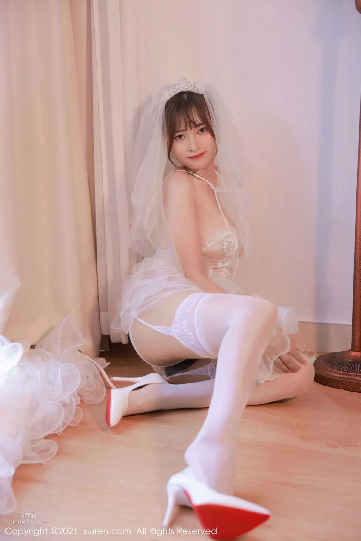 歐派模特奈沐子 唯美動人白色婚紗 16